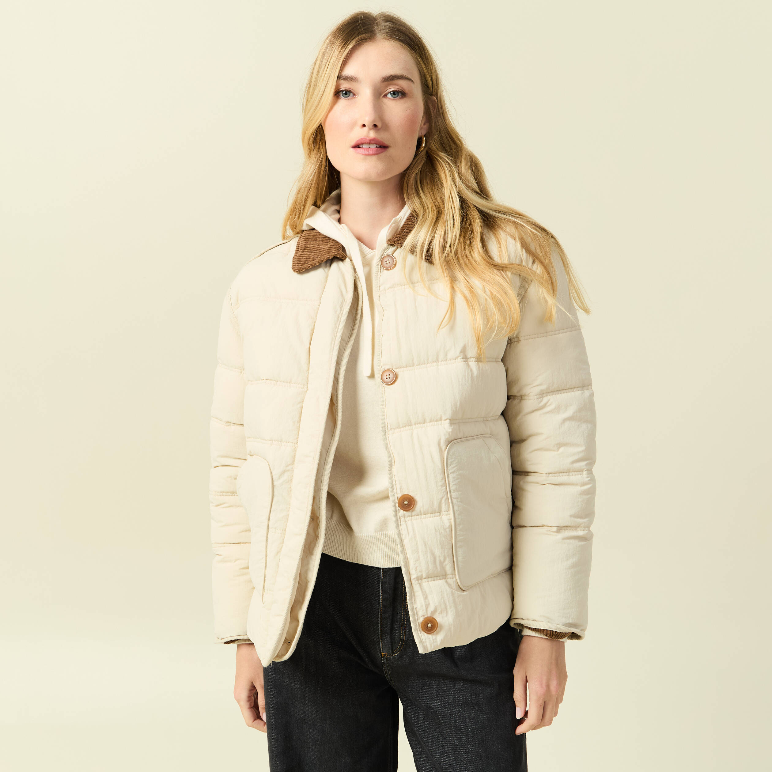 Doudoune droite courte creme femme