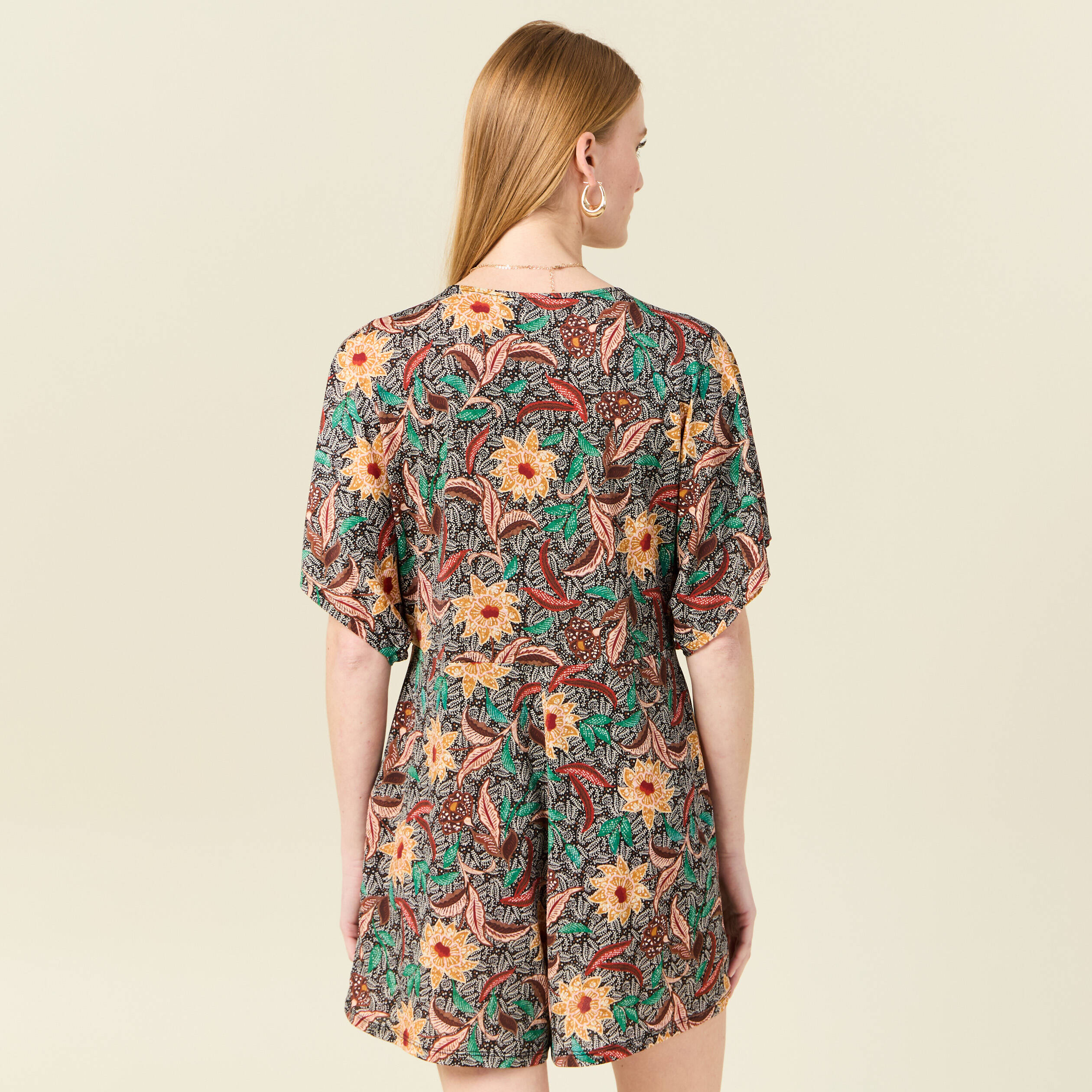 Combishort avec anneau noir femme