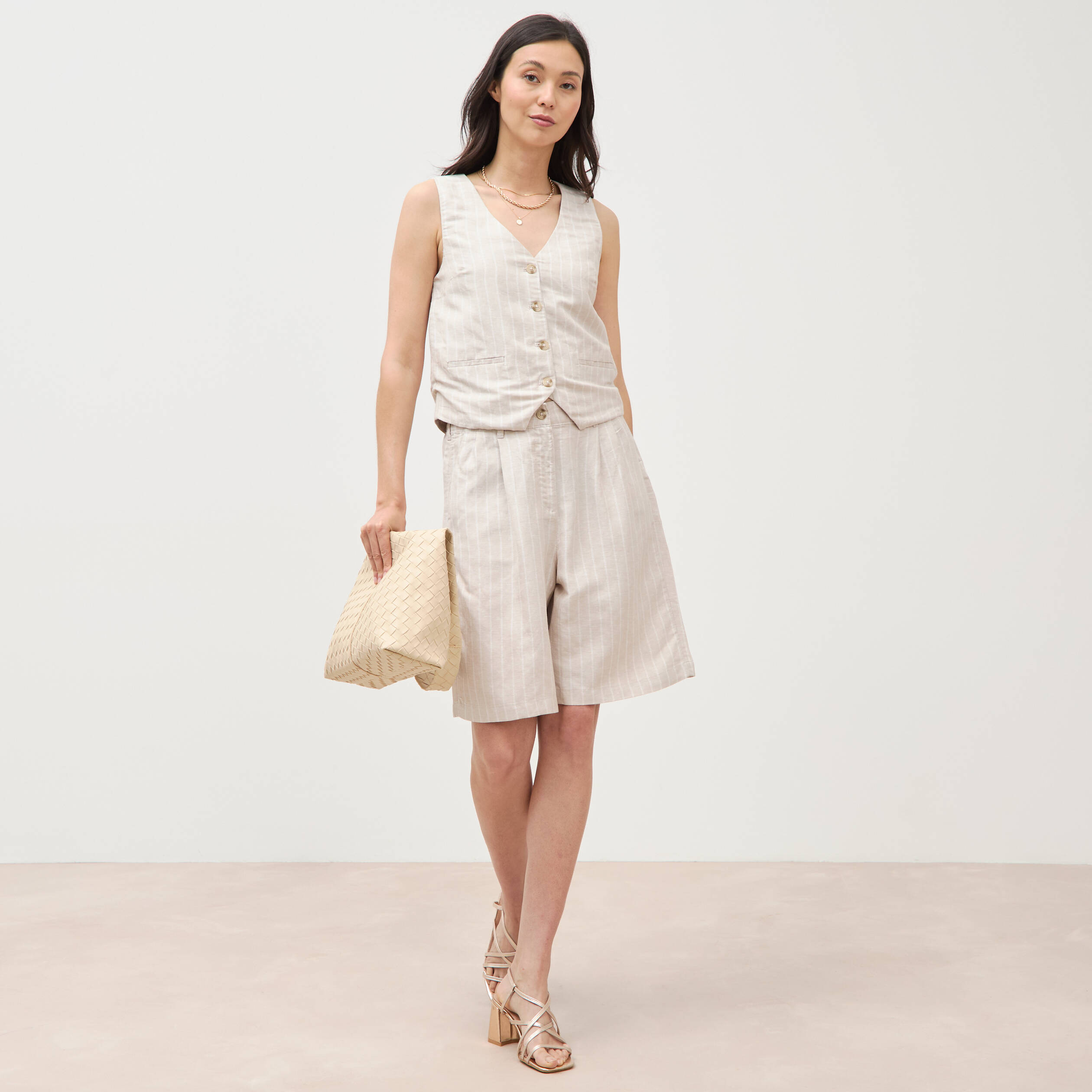 Short taille haute beige femme