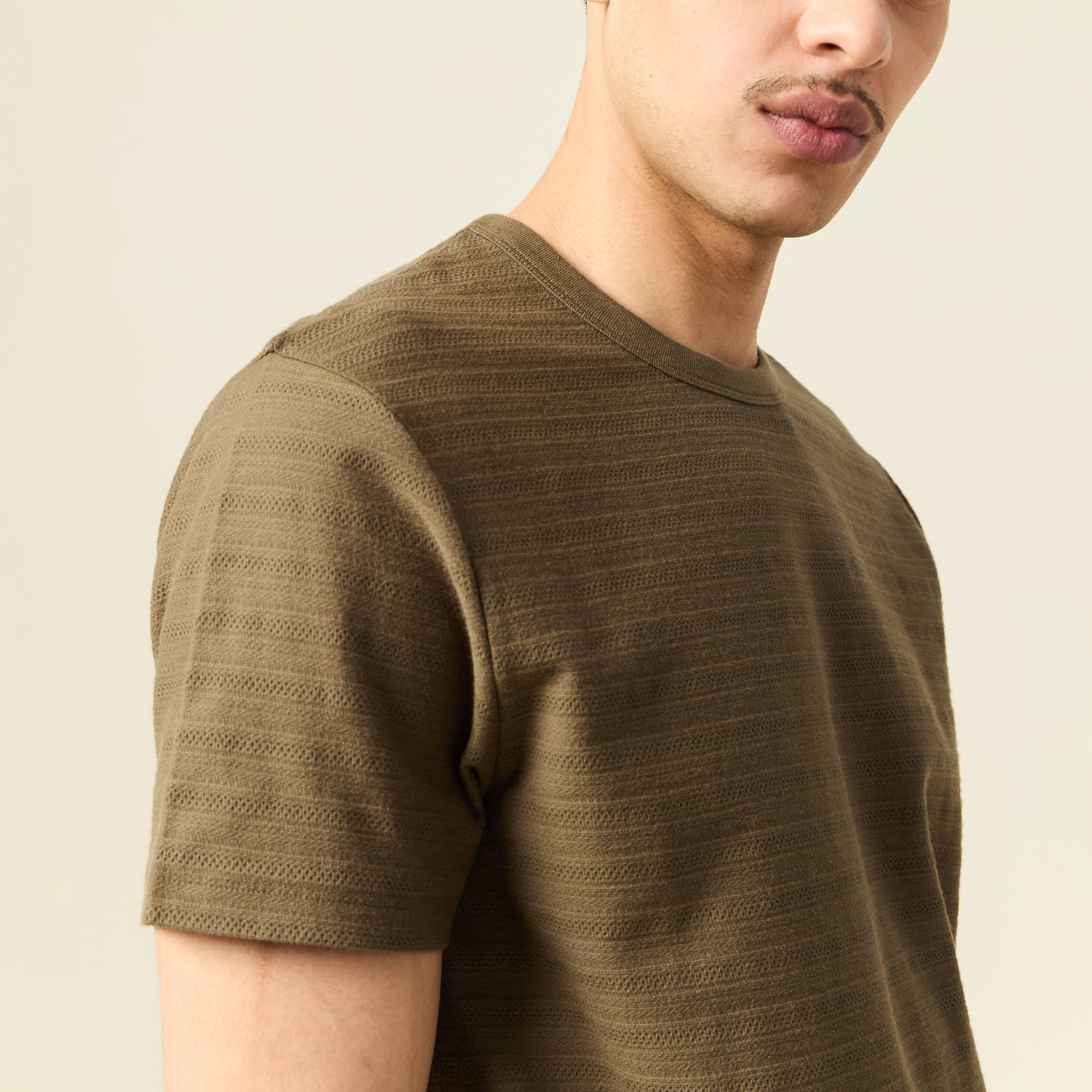 t shirt manches courtes vert kaki homme T-shirt manches courtes vert kaki homme