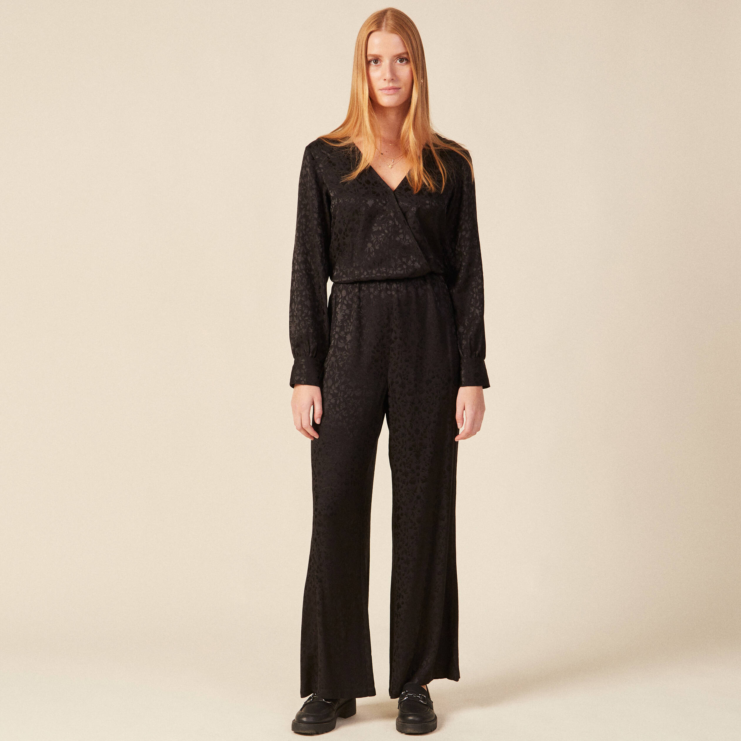 combinaison pantalon satin noir femme Combinaison pantalon satin noir femme