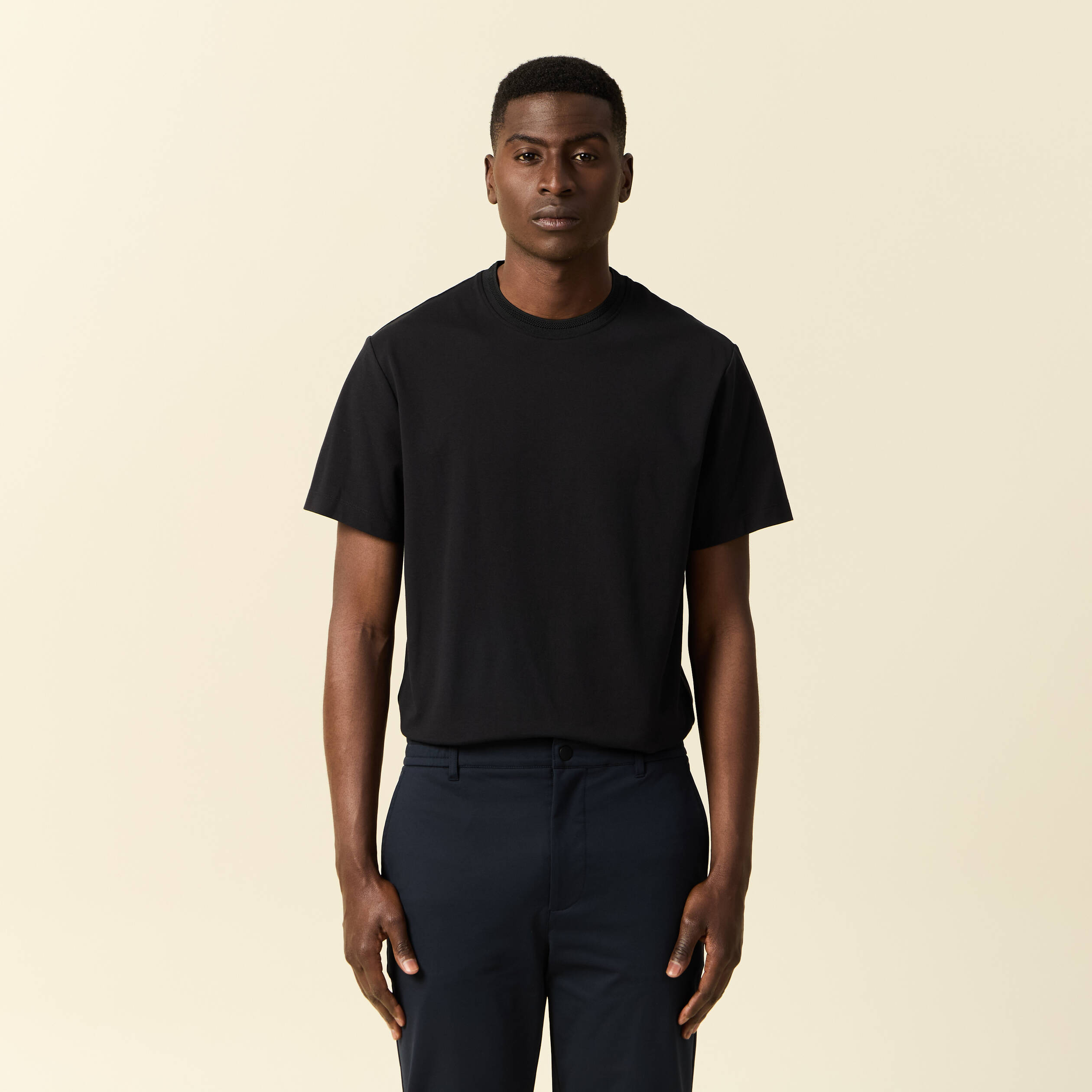 t shirt manches courtes noir homme T-shirt manches courtes noir homme
