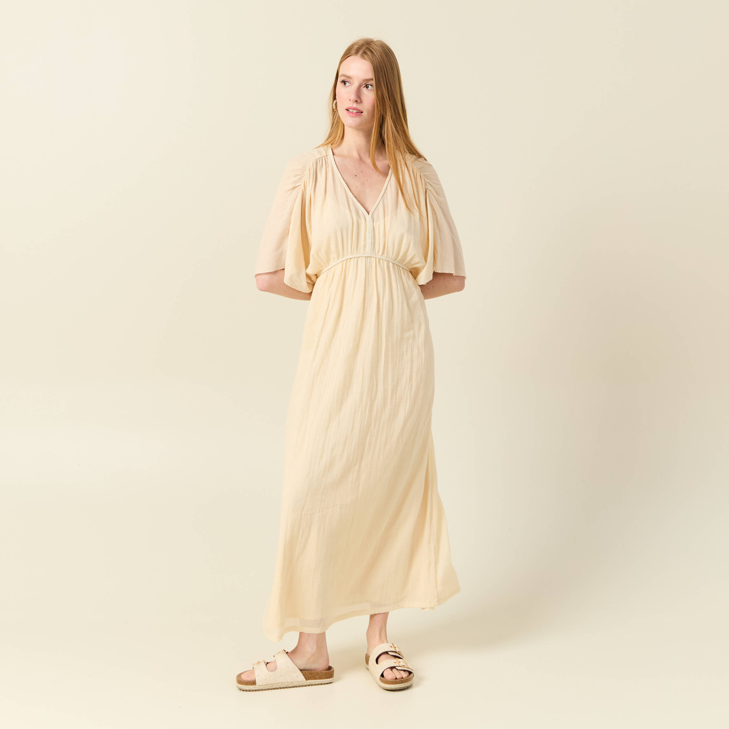 robe longue empire col en v creme femme Robe longue empire col en V creme femme