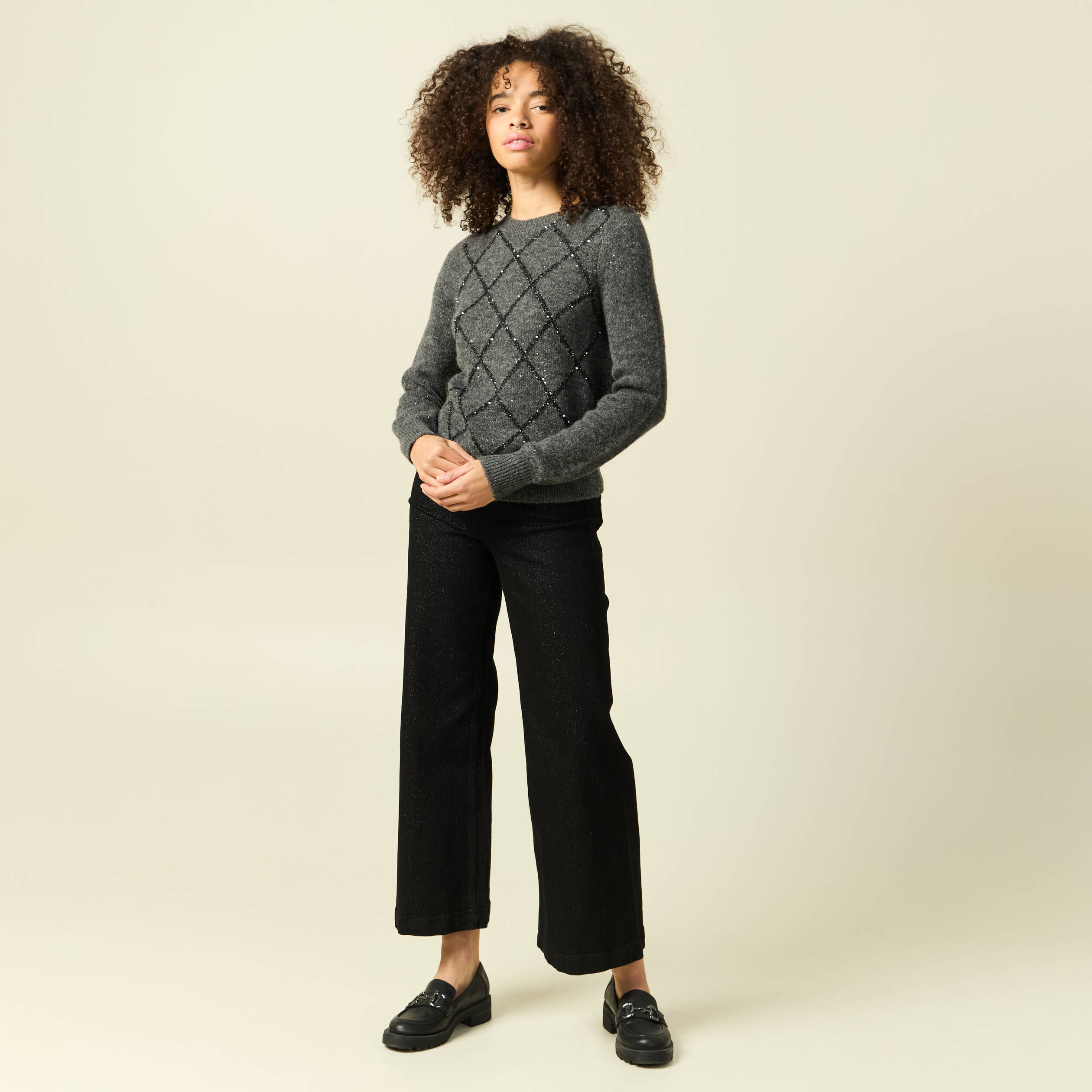Pull manches longues &agrave; sequins gris fonc&eacute; femme