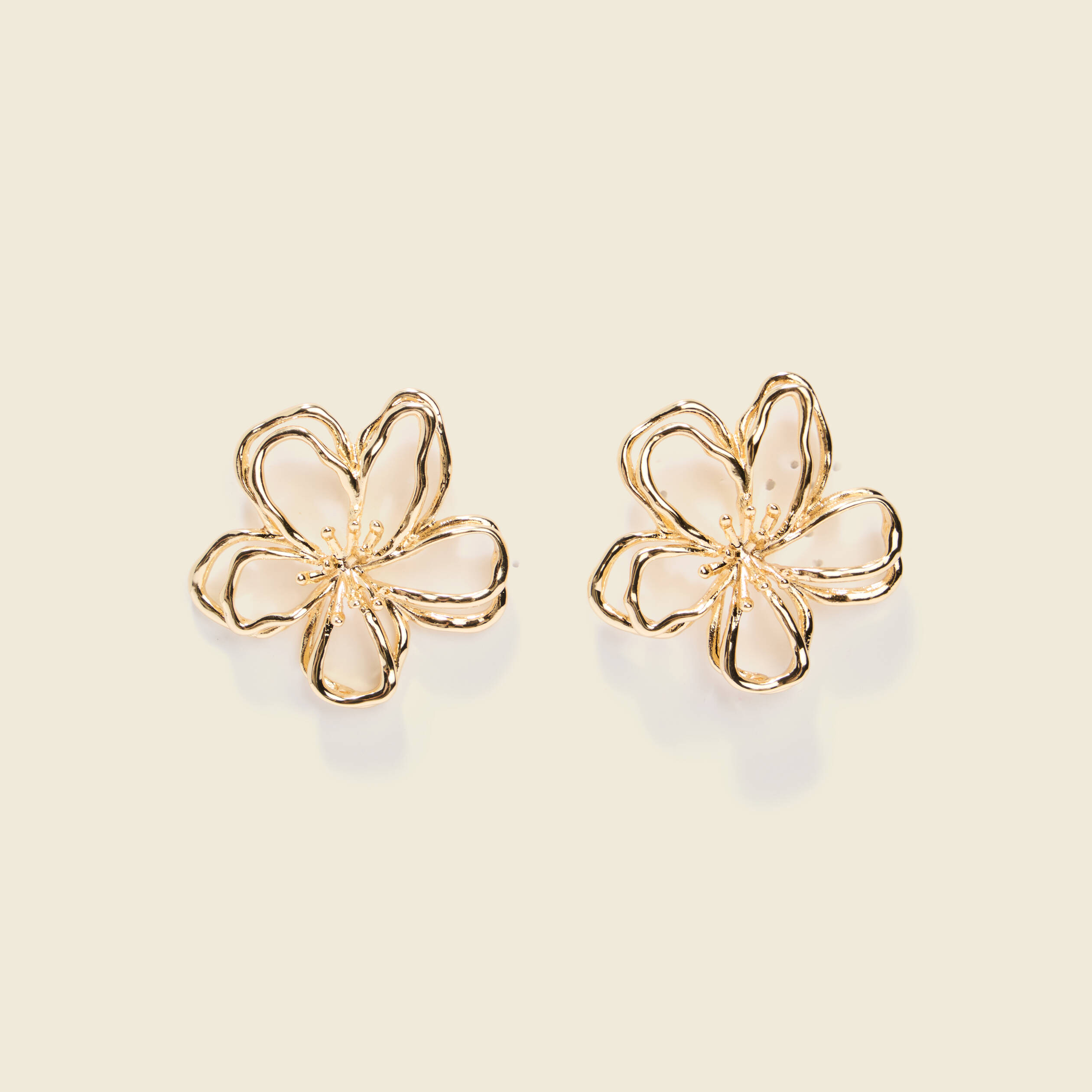 Boucles d'oreilles couleur or femme
