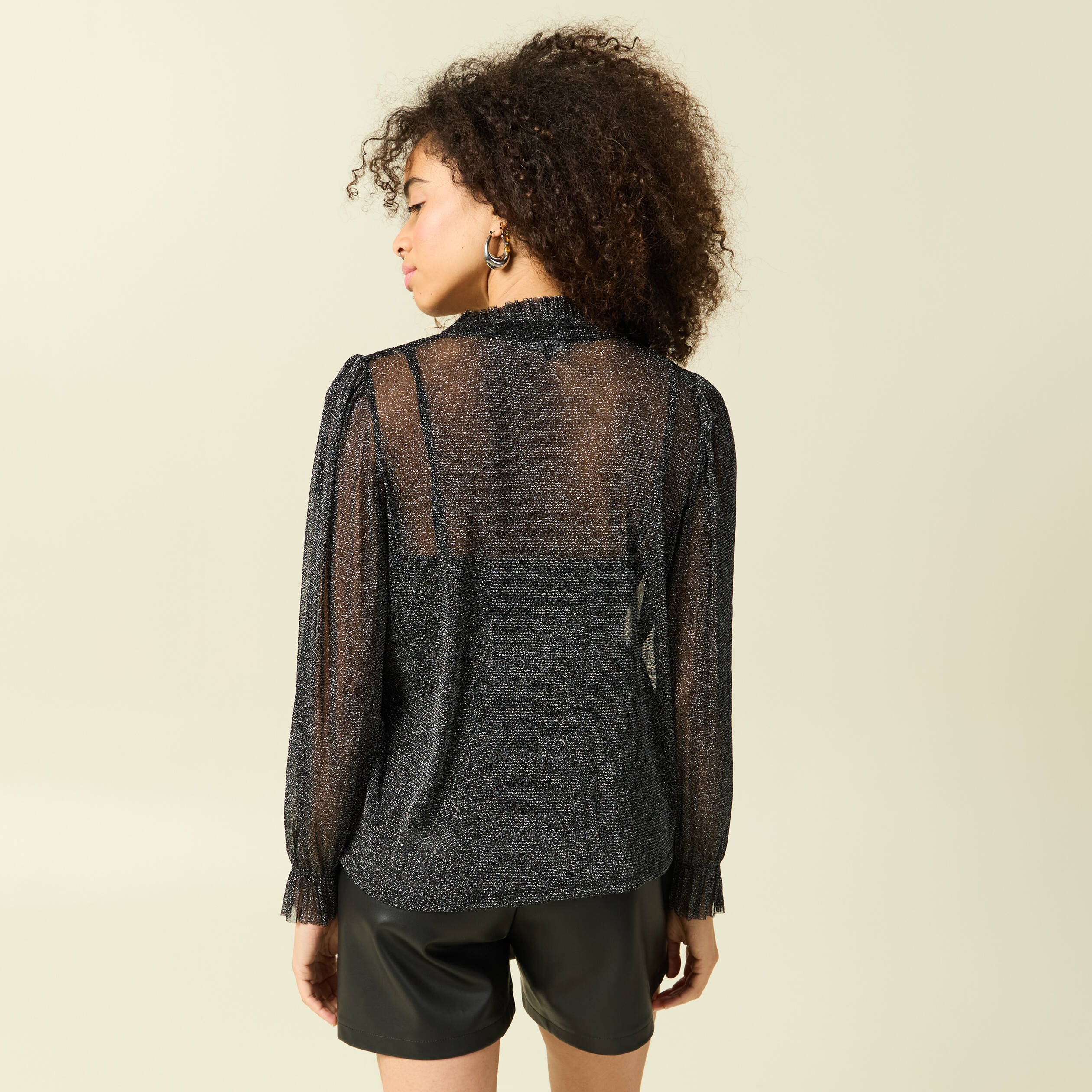 T-shirt manches longues col v doubl&eacute; noir femme