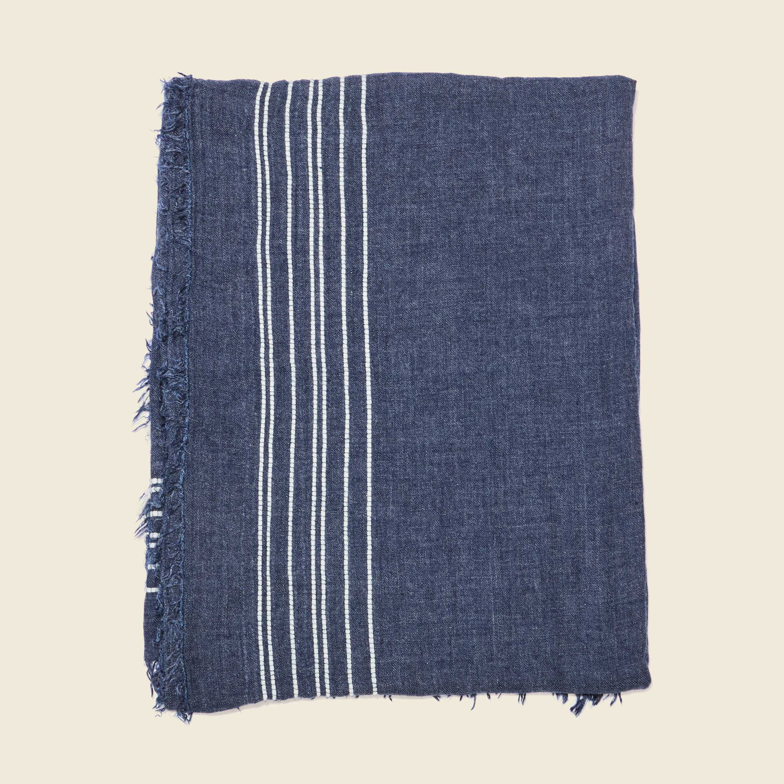 foulard a franges bleu fonce homme Foulard à franges bleu foncé homme