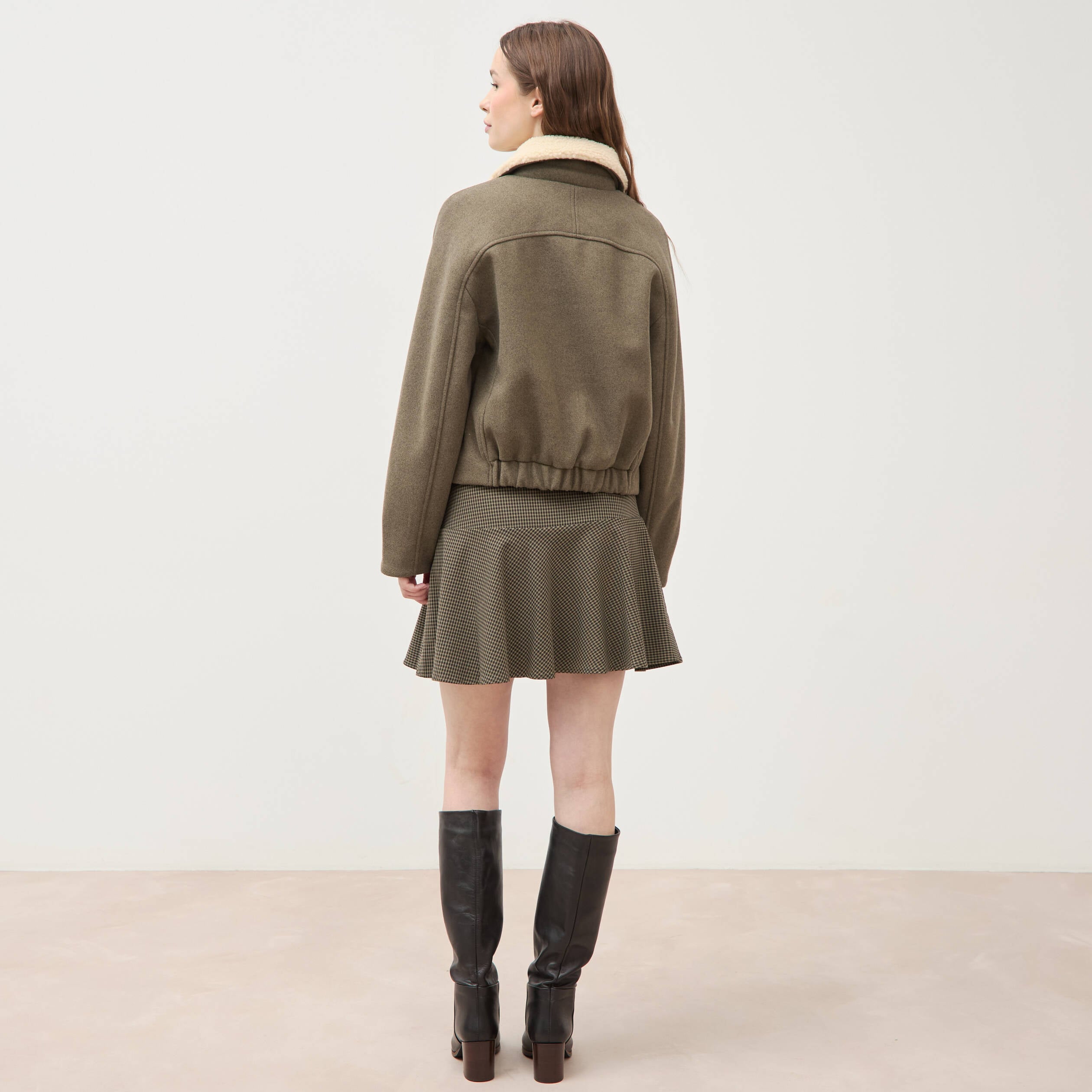 Blouson court oversize col sherpa vert kaki femme