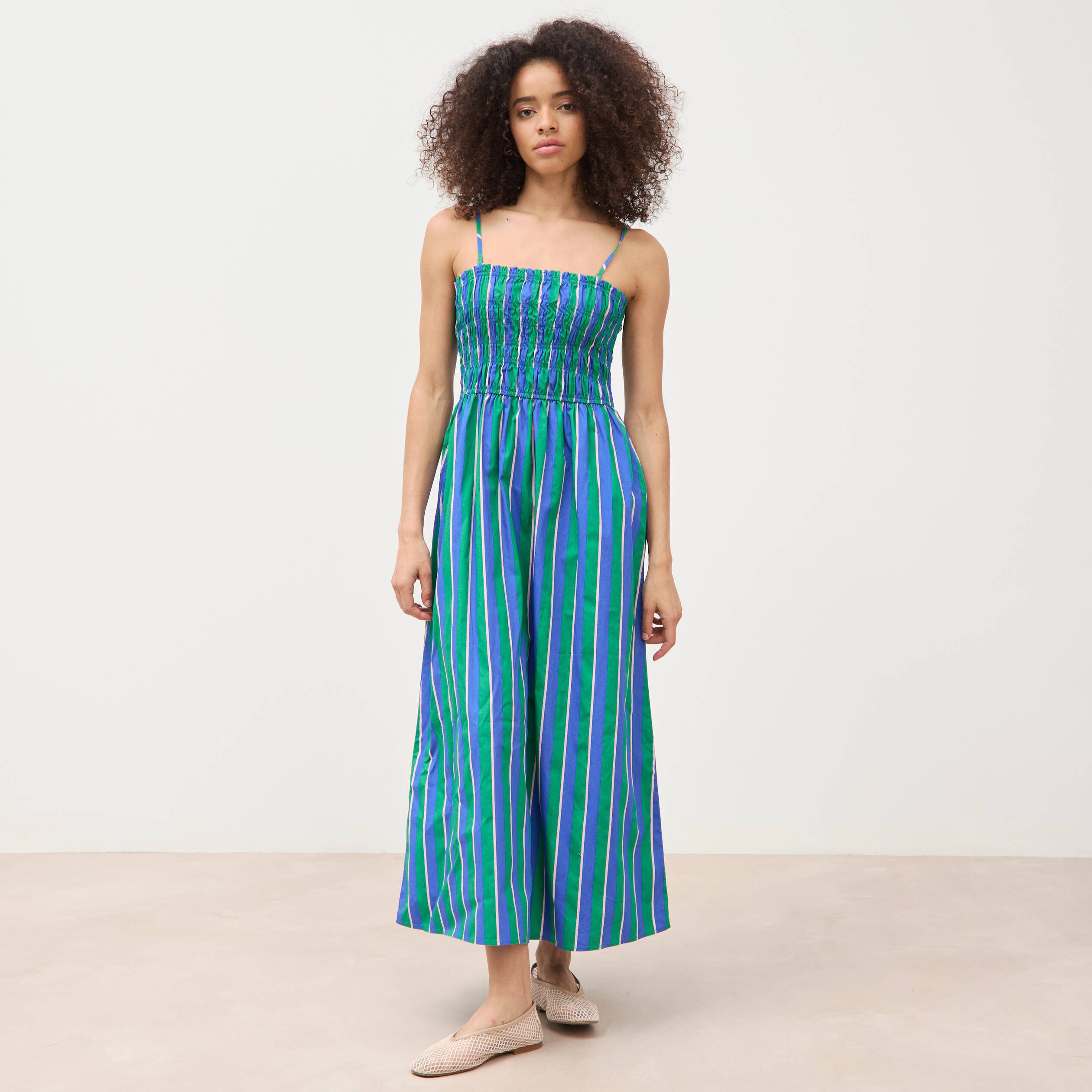 Robe bretelles col carr&eacute; en coton bleu femme