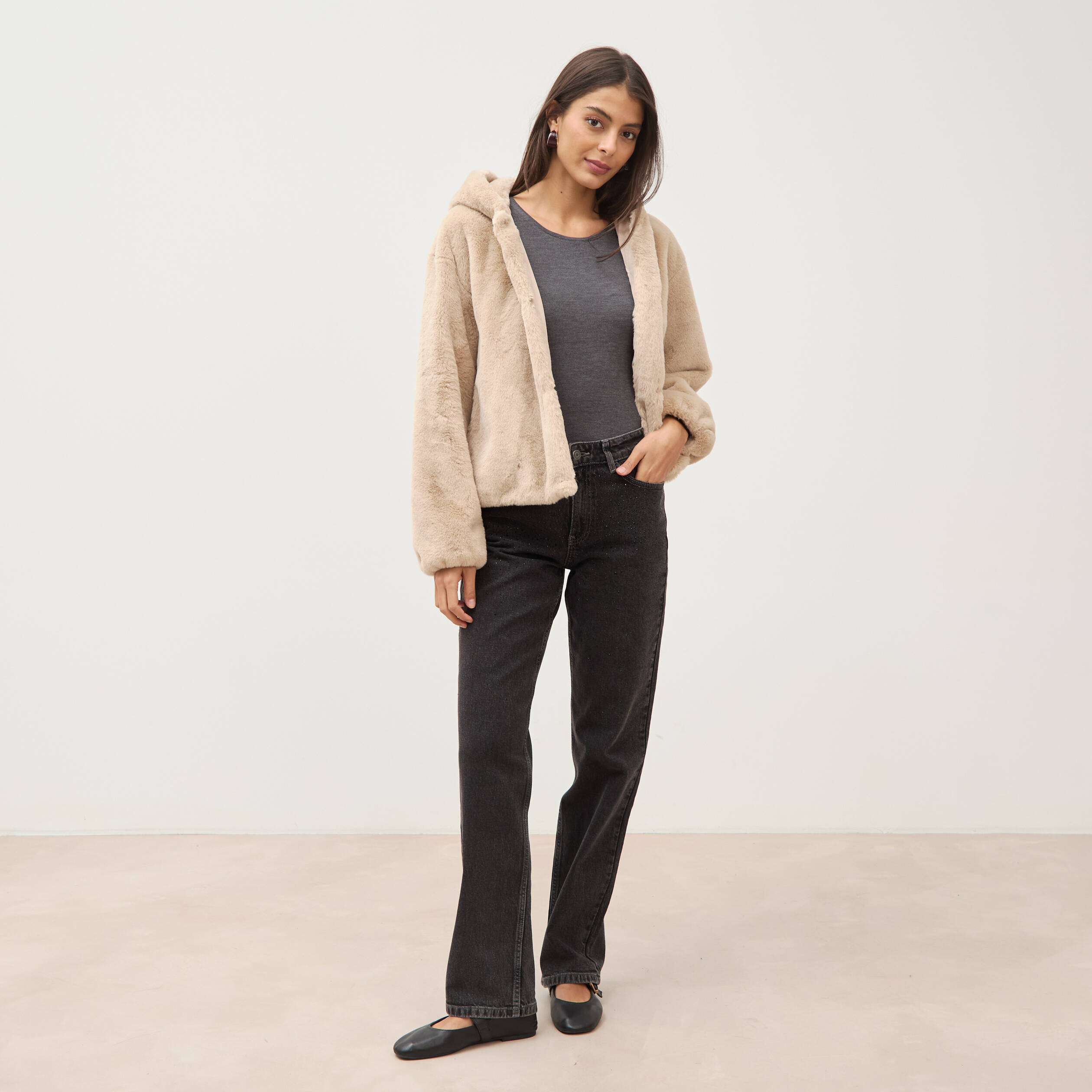 Blouson ample court col montant beige femme