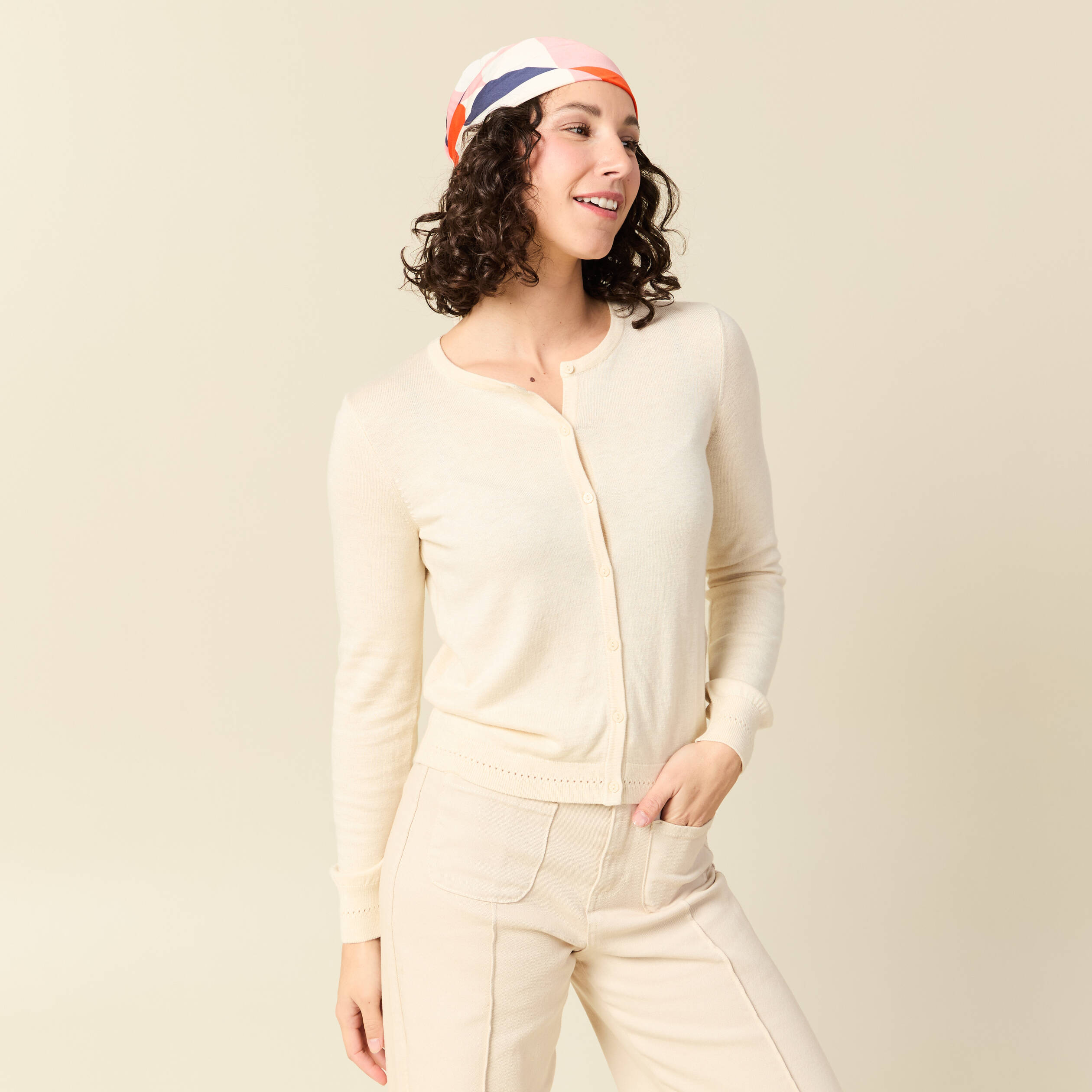 Gilet manches longues col rond creme femme