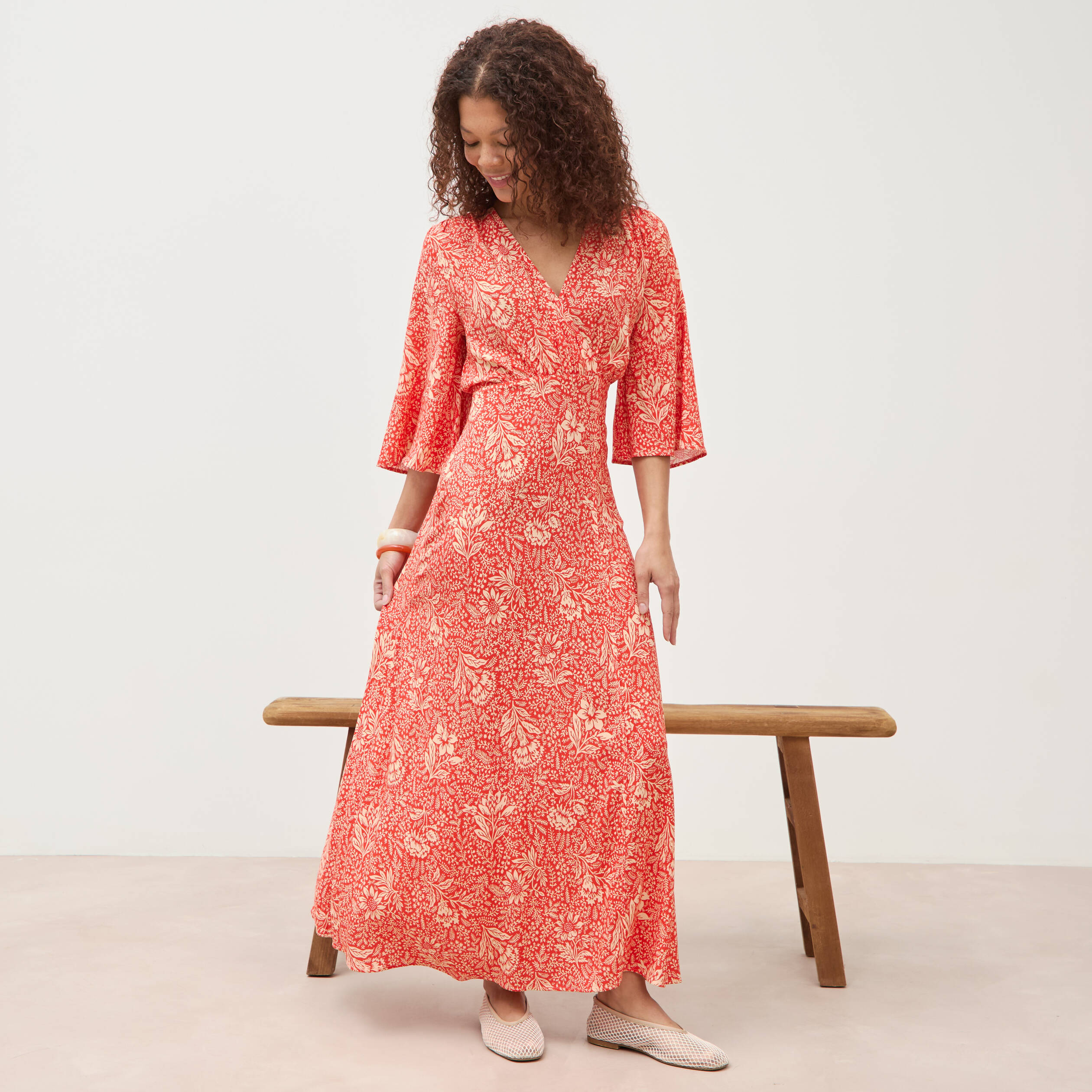 Robe col v manches longues rouge corail femme