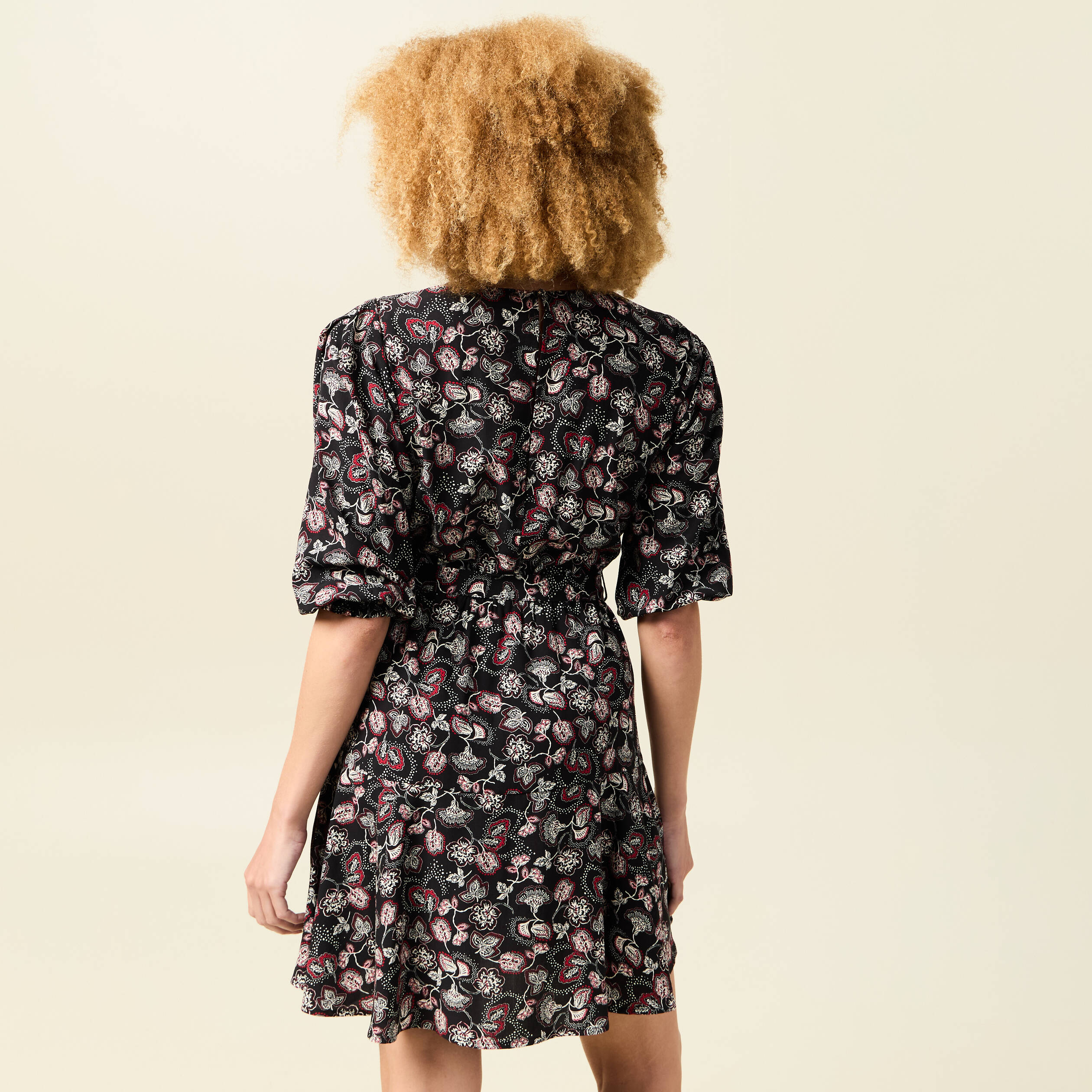 Robe évasée fluide manches 3/4 noir femme