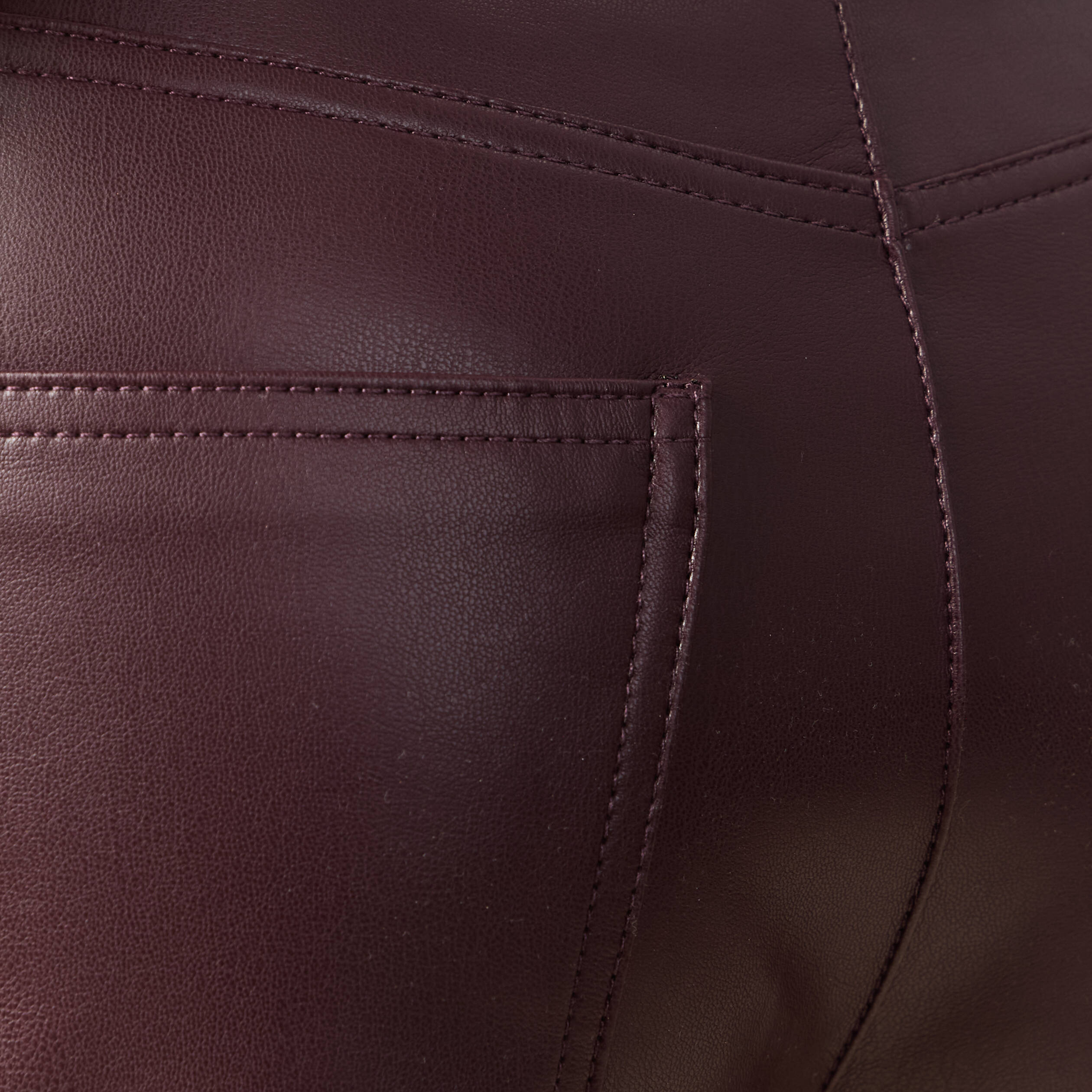 Pantalon taille haute similicuir prune femme
