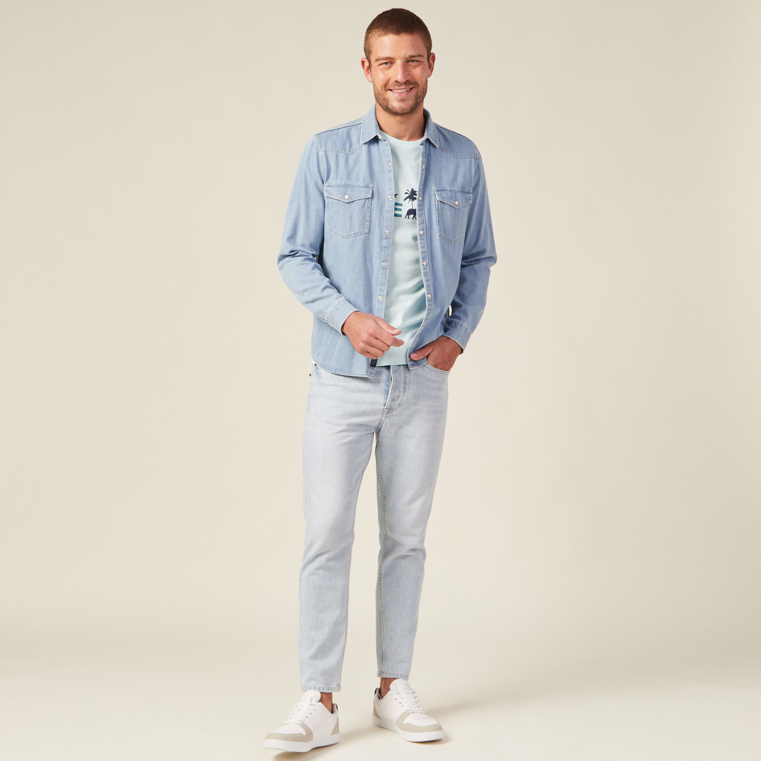 t shirt manches courtes bleu clair homme T-shirt manches courtes bleu clair homme