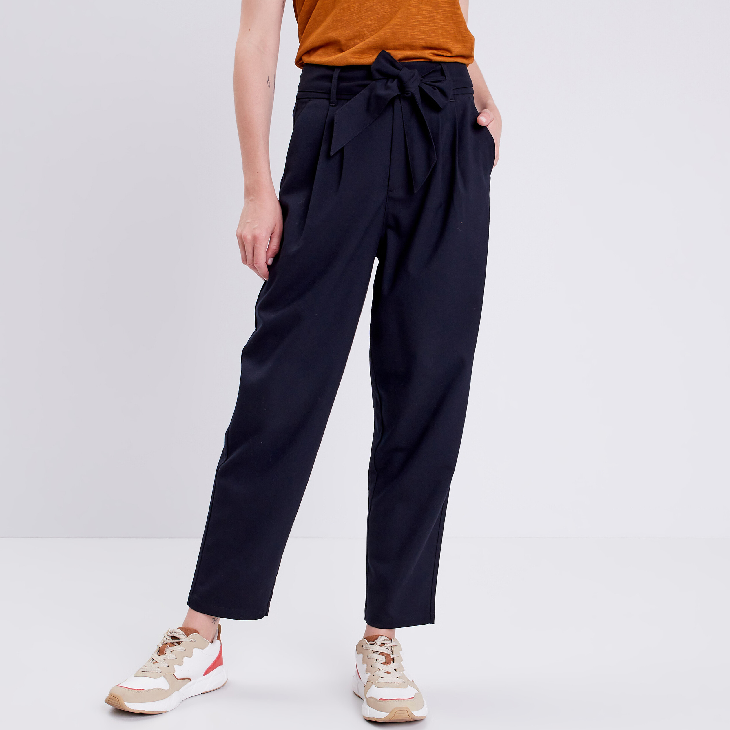 Pantalon noir online femme bonobo
