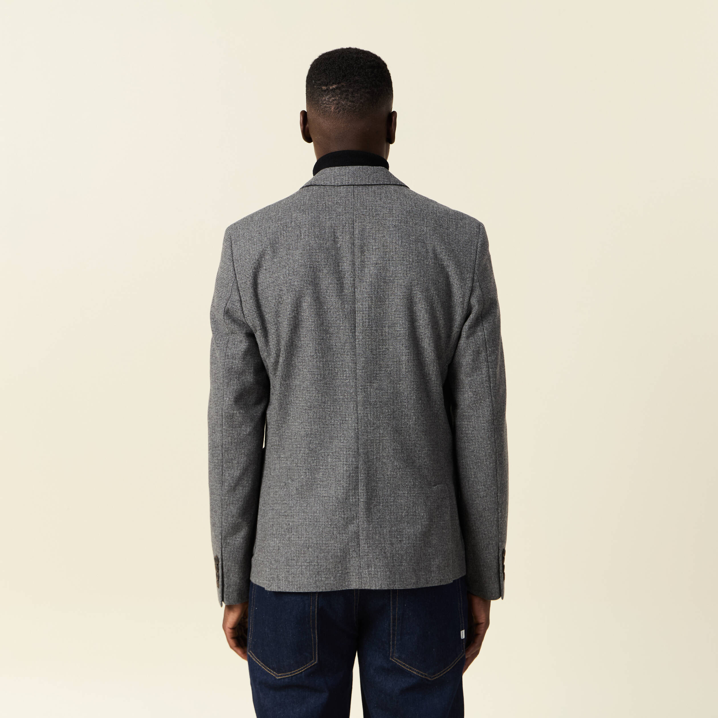 veste blazer cintree gris fonce homme Veste blazer cintrée gris foncé homme