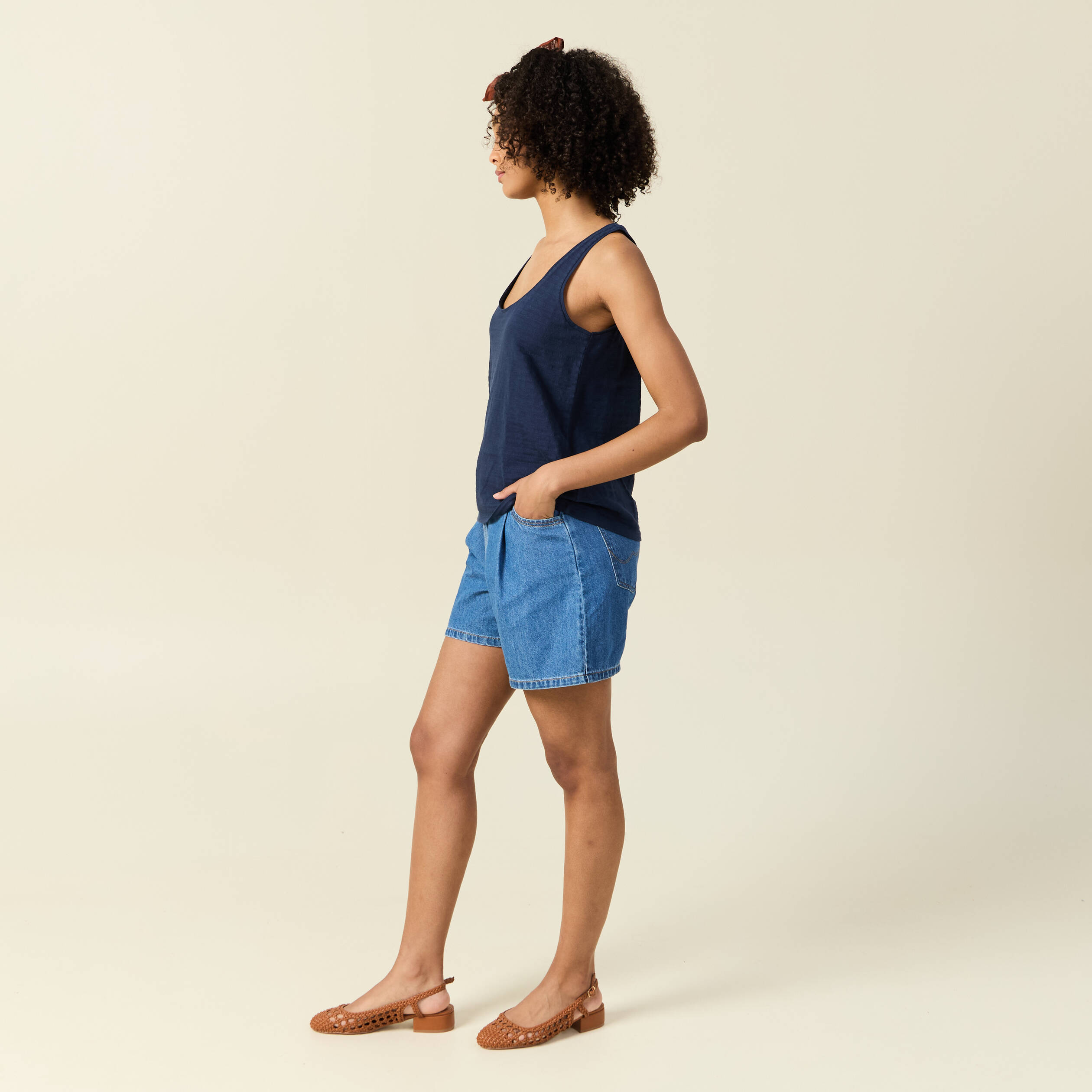 debardeur sans manches bleu marine femme Débardeur sans manches bleu marine femme