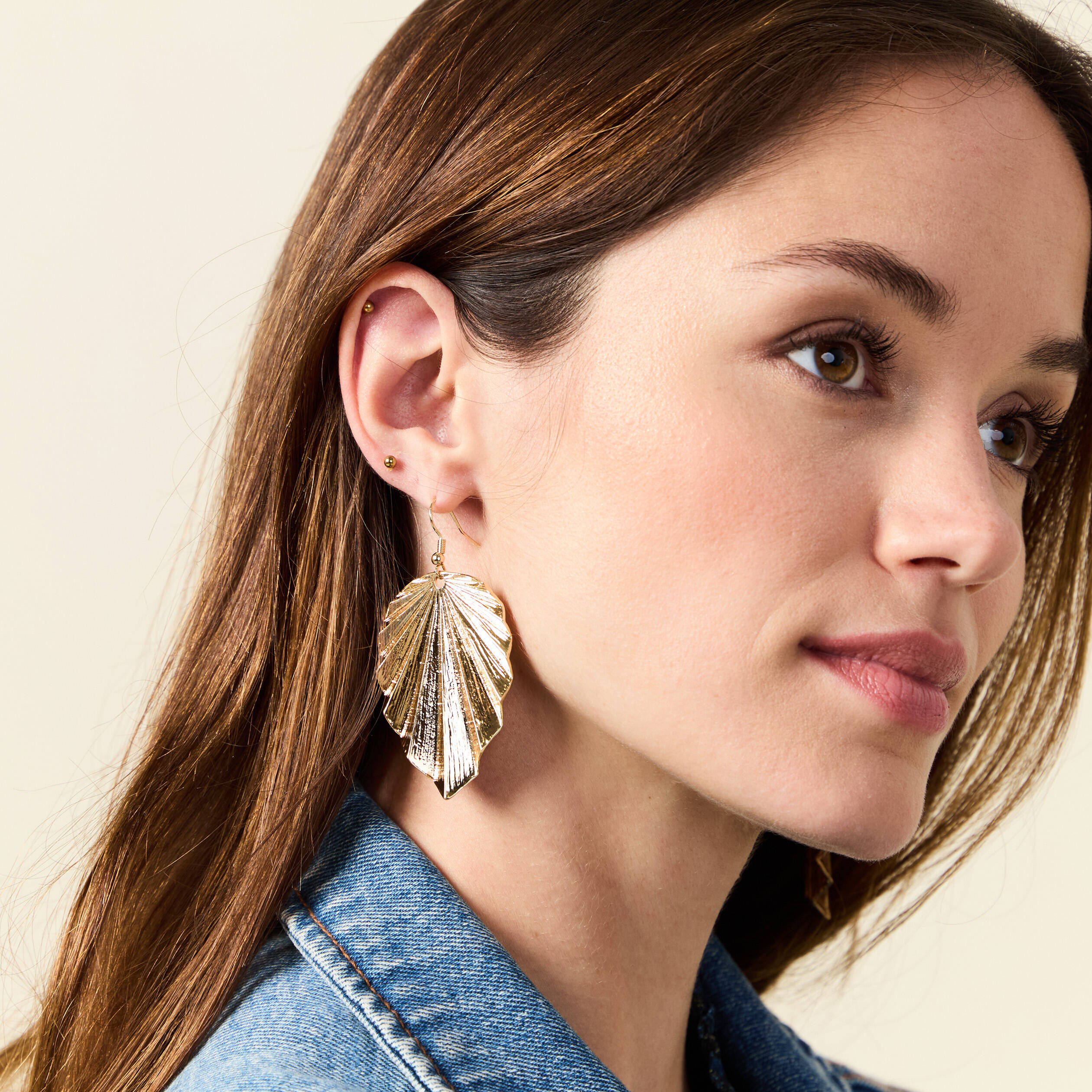 boucles doreilles pendantes couleur or femme Boucles d'oreilles pendantes couleur or femme