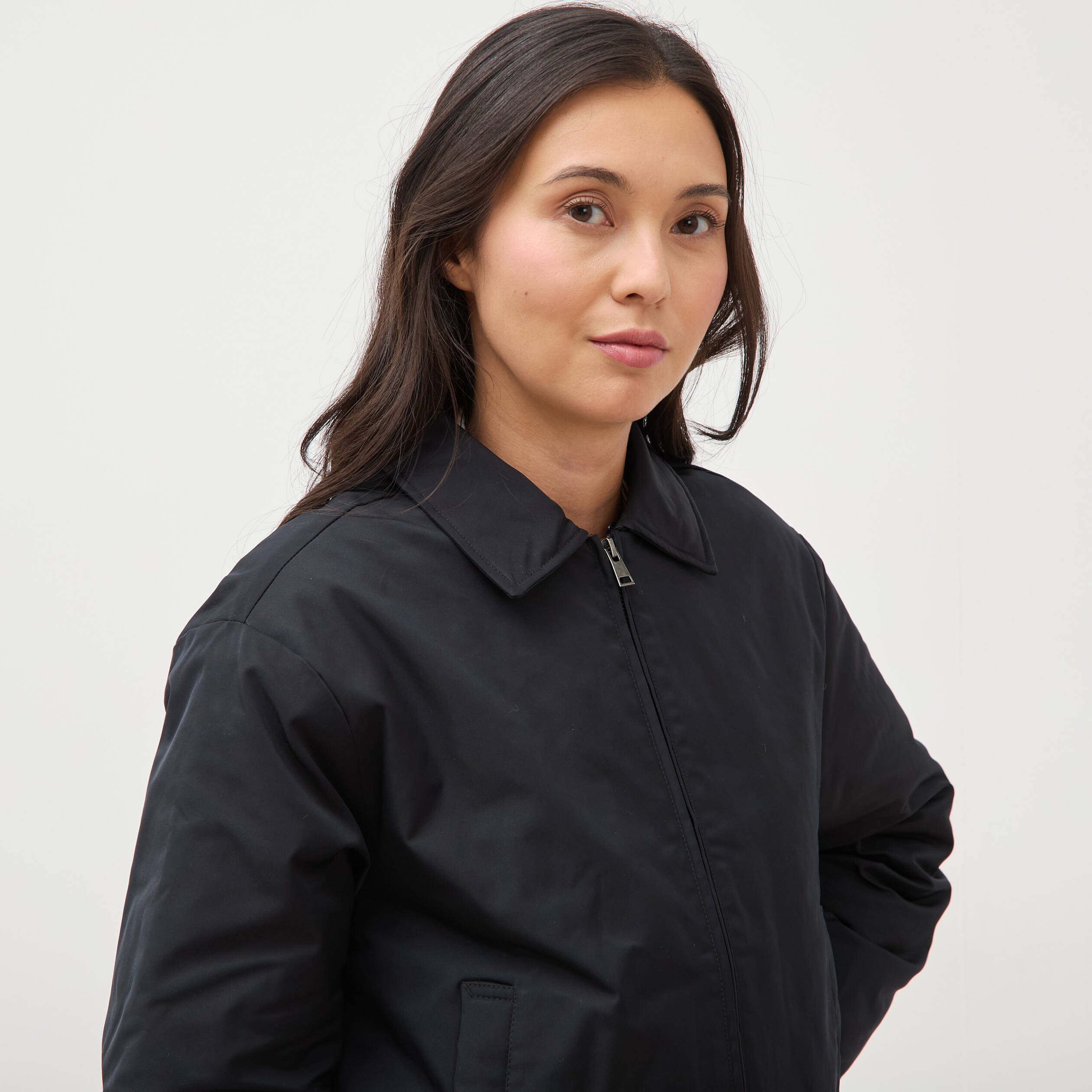 Blouson ample court col classique noir femme