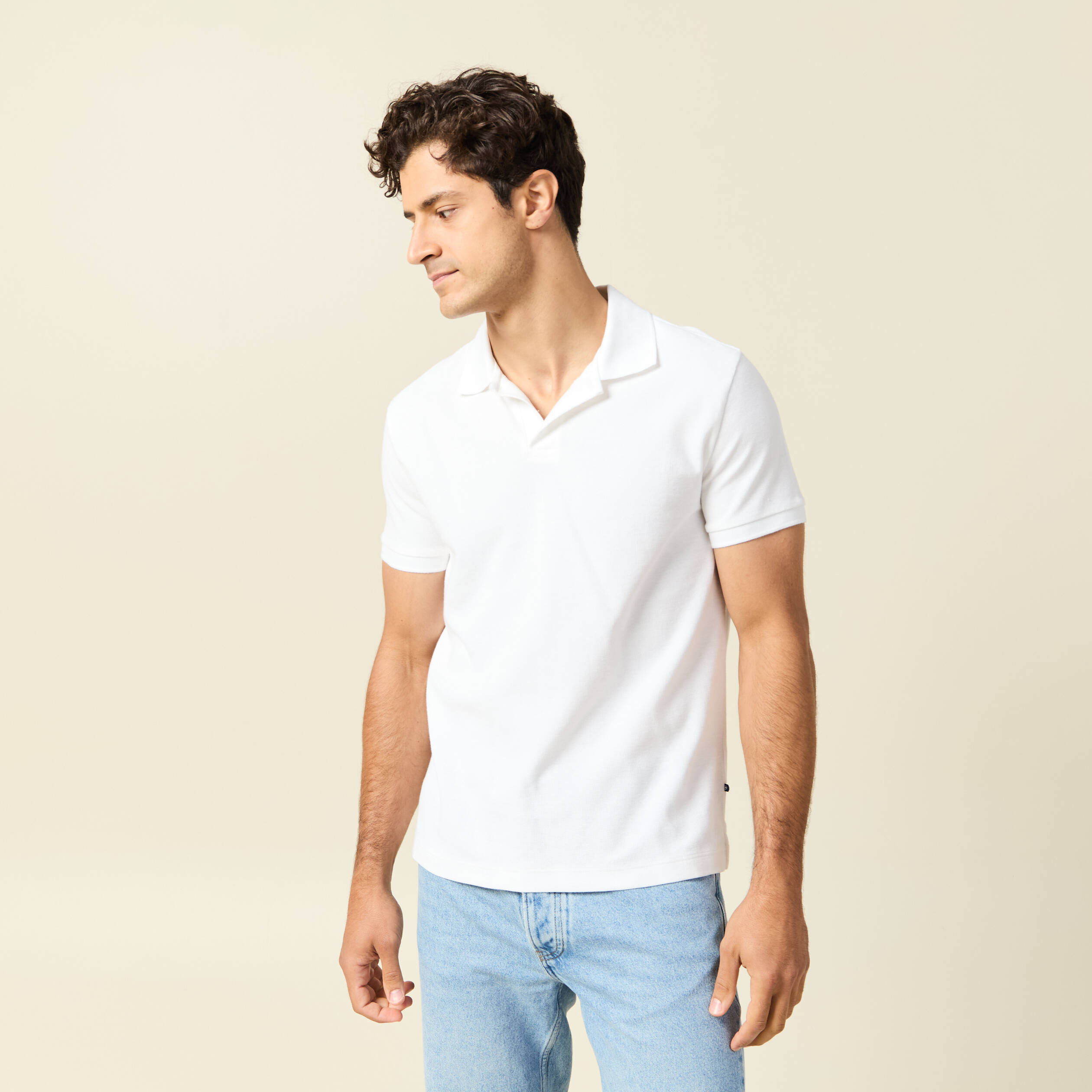 polo cintre col cubain manches courtes blanc homme Polo cintré col cubain manches courtes blanc homme