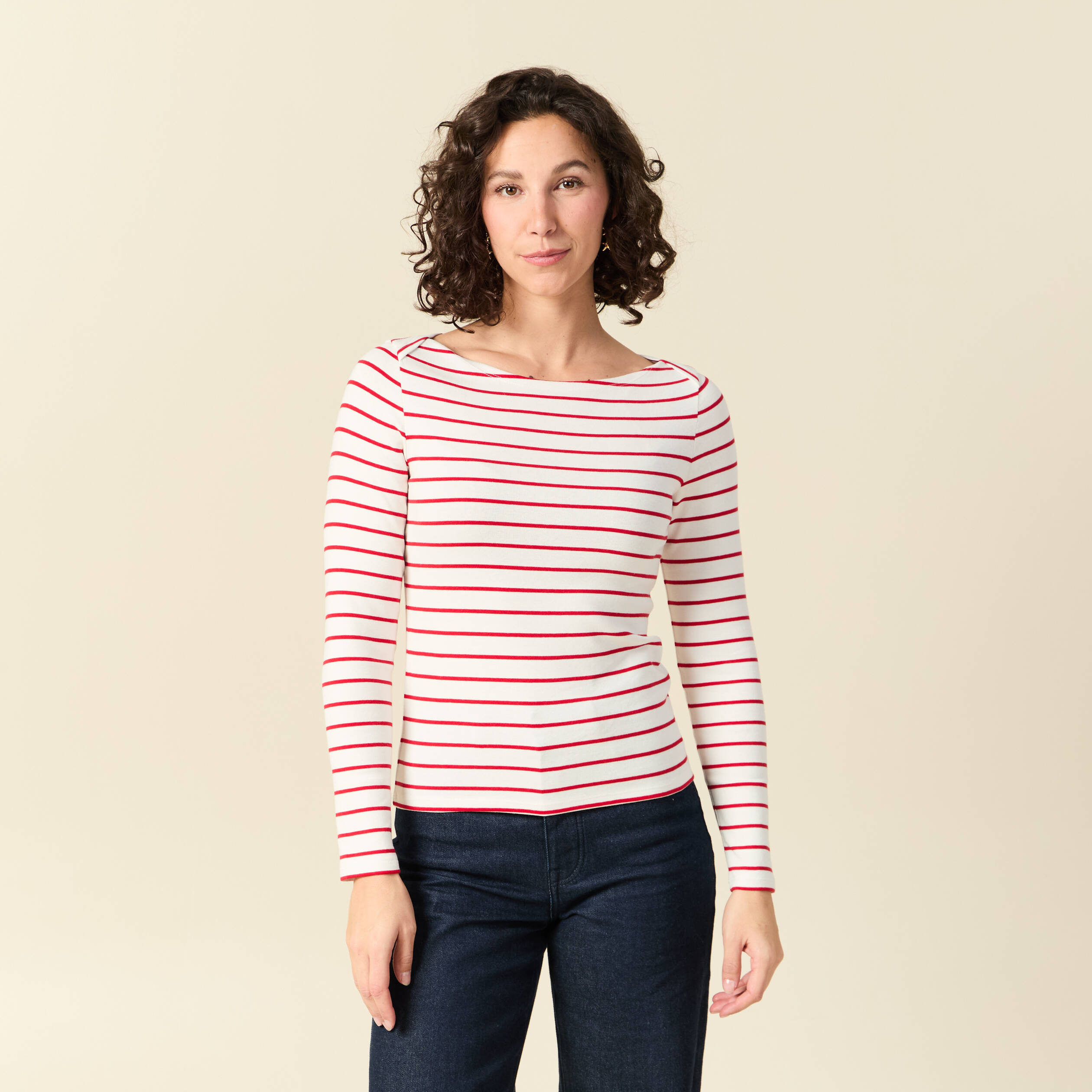 T-shirt ray&eacute; ajust&eacute; manches longues rouge femme