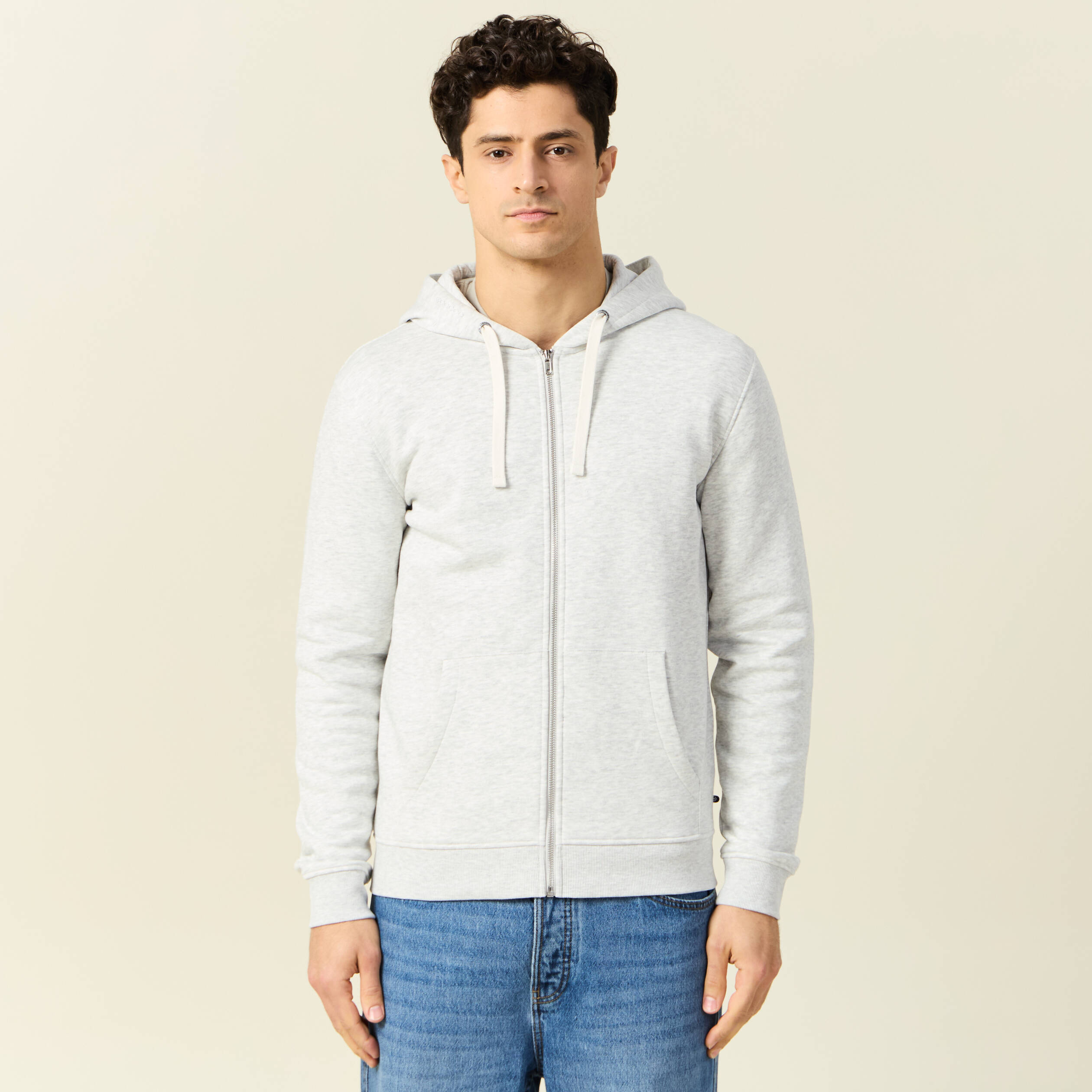 Sweat &agrave; capuche manches longues gris homme