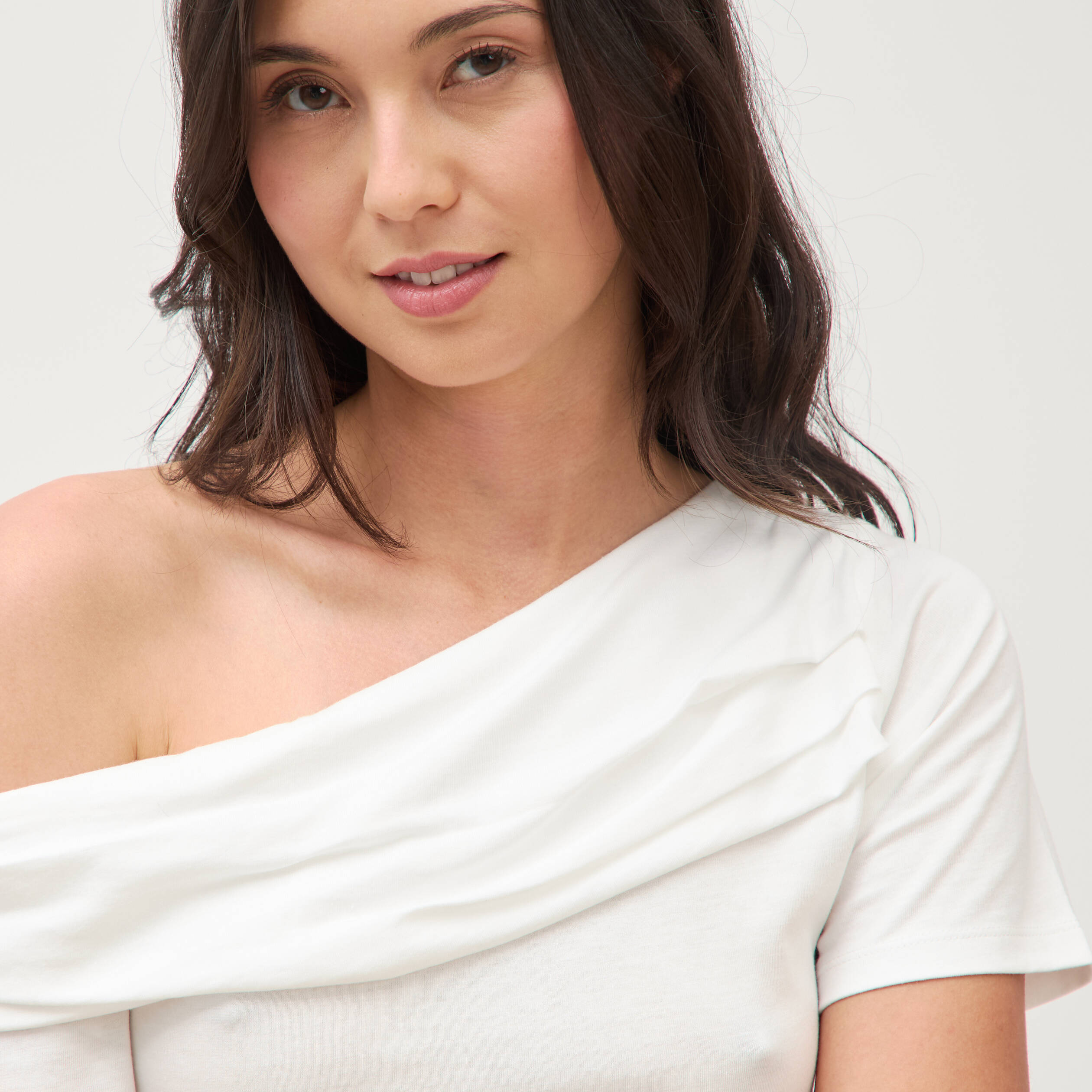 T-shirt ajust&eacute; manches courtes ecru femme