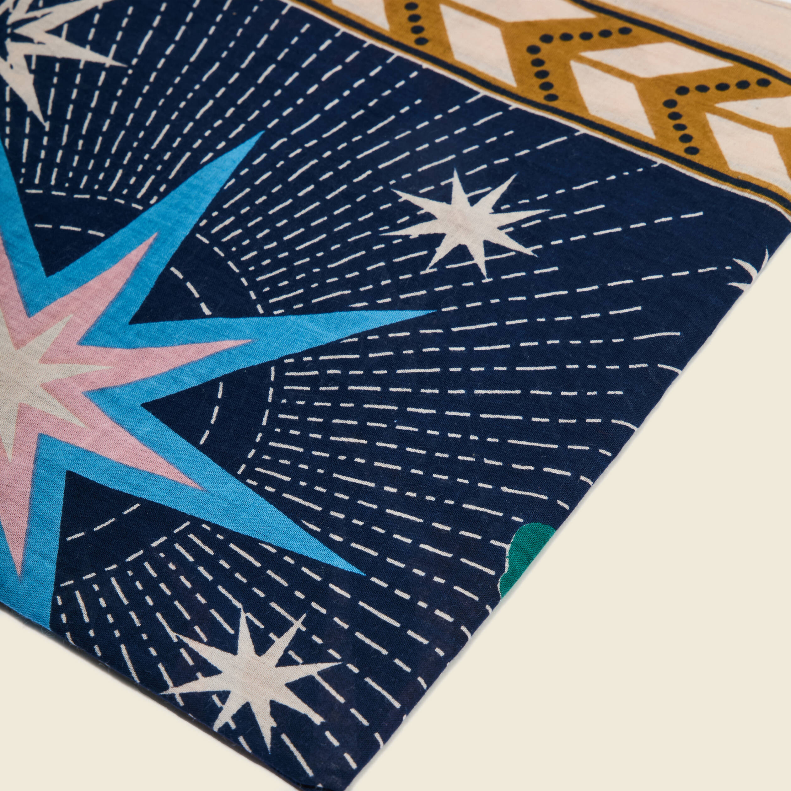 foulard bleu marine femme Foulard bleu marine femme