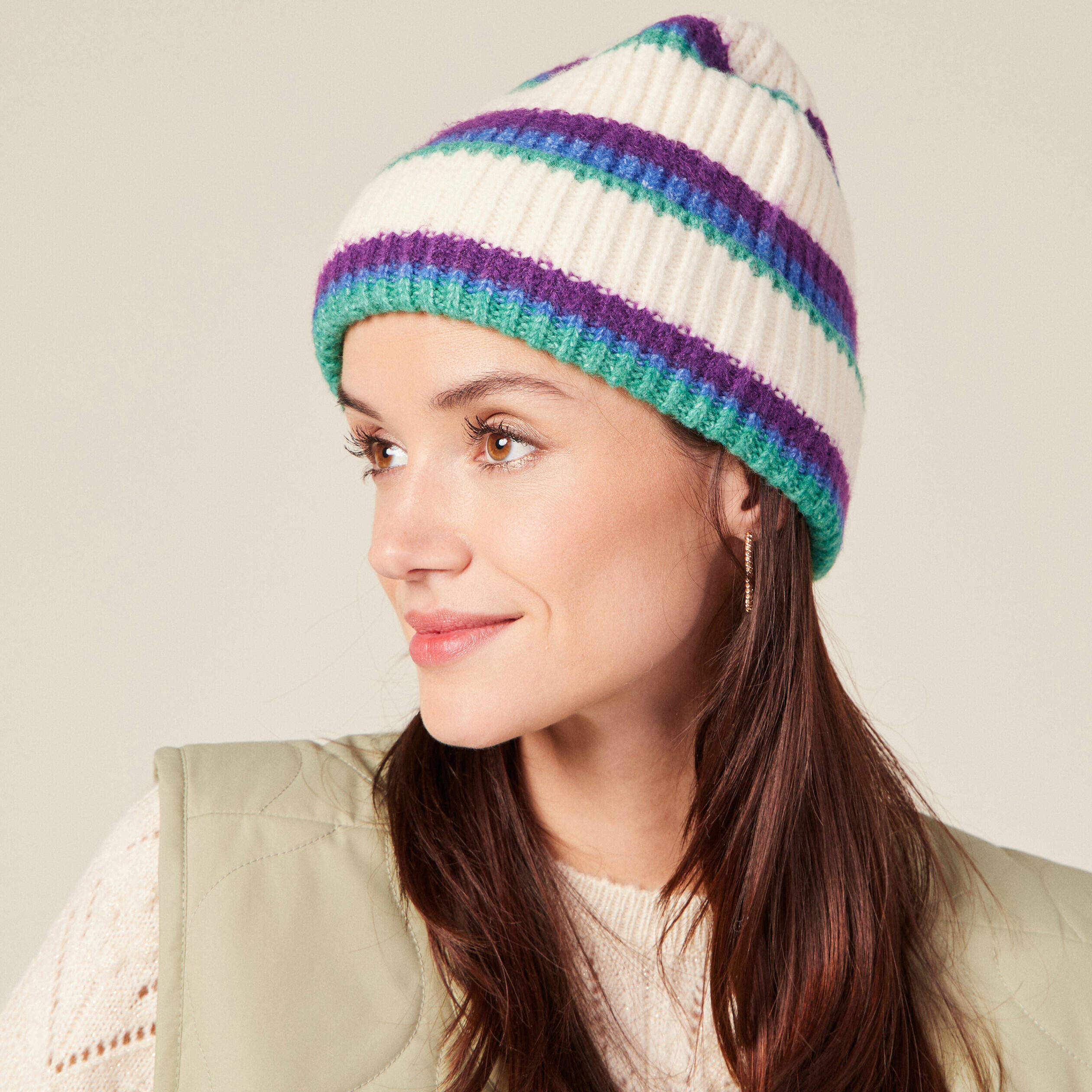 Bonnet tricoté ecru femme