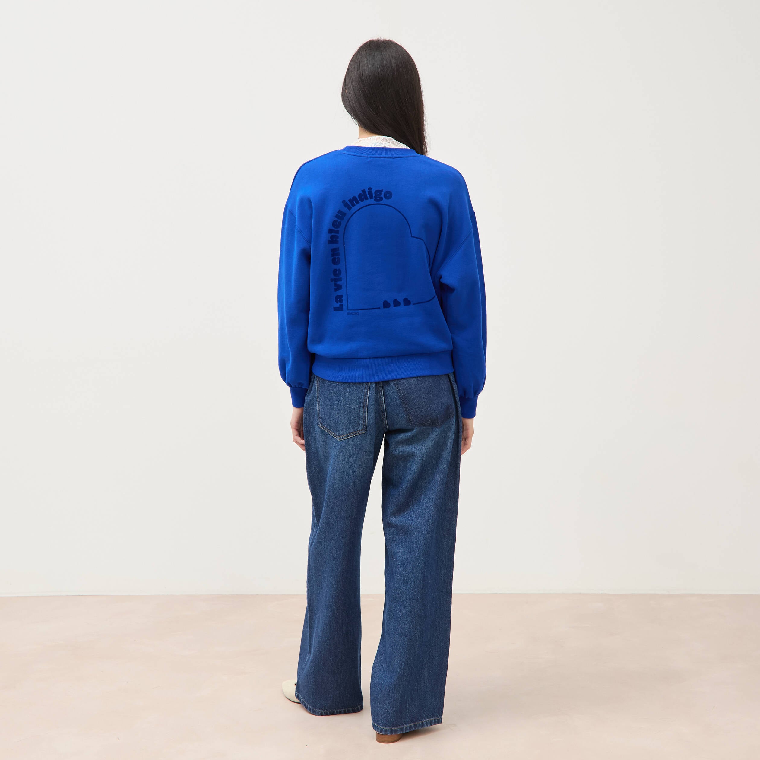 Sweat droit col rond manches longues bleu electrique femme
