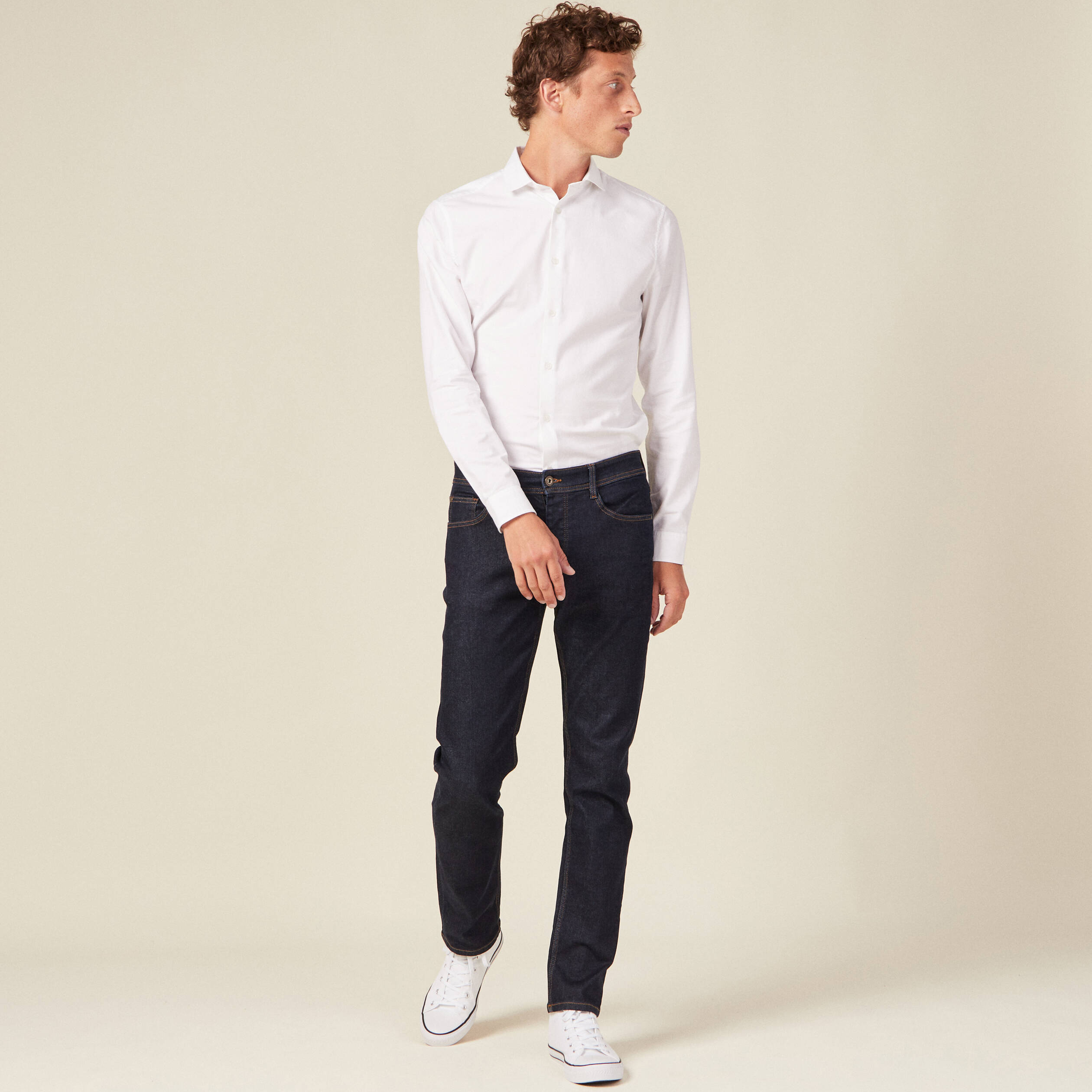 Col cintr&eacute; en coton manches longues blanc homme