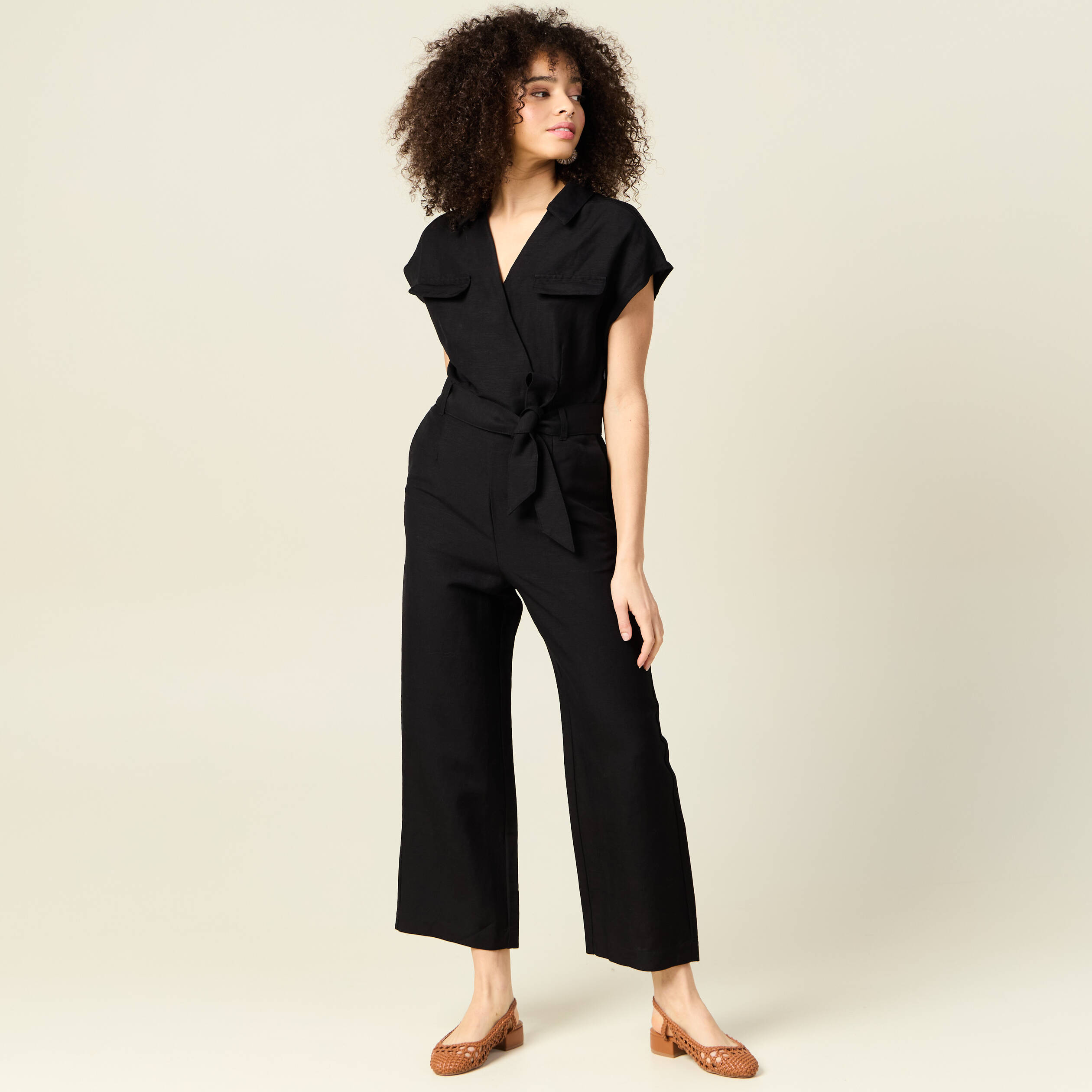 combinaison pantalon ceinturee noir femme Combinaison pantalon ceinturée noir femme