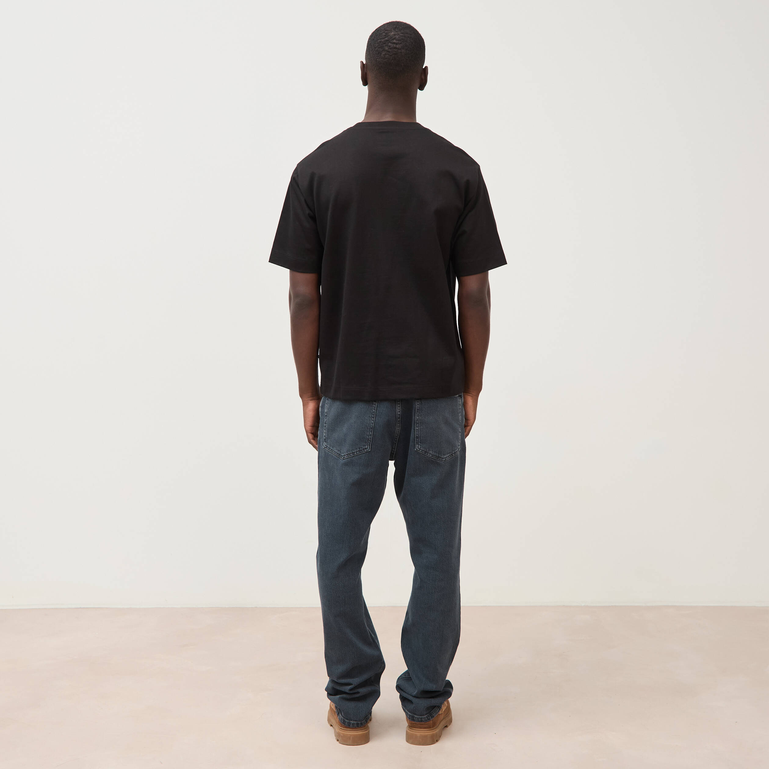T-shirt droit en coton col ras du cou noir homme