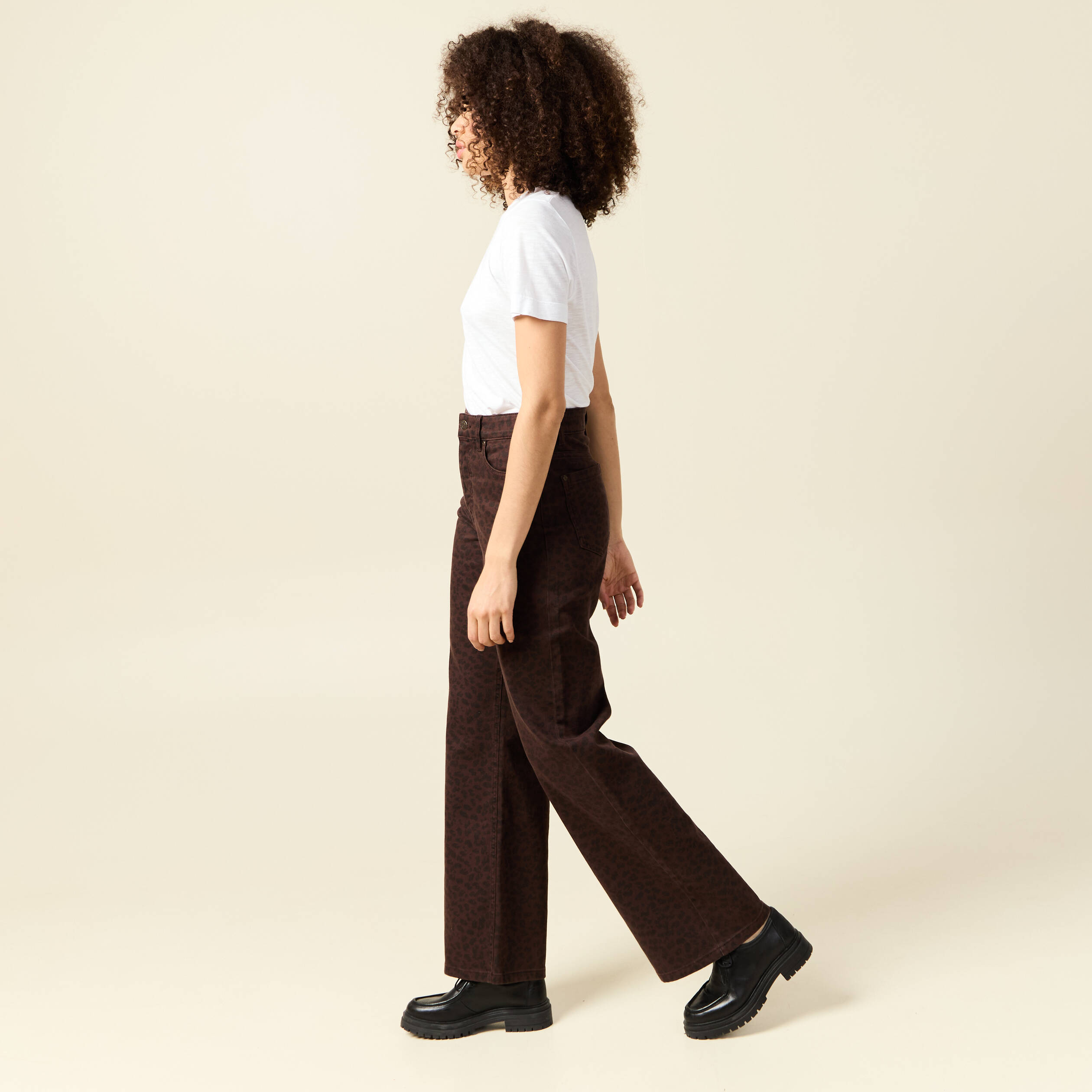 pantalon large taille haute en jeans marron cognac femme Pantalon large taille haute en jeans marron cognac femme