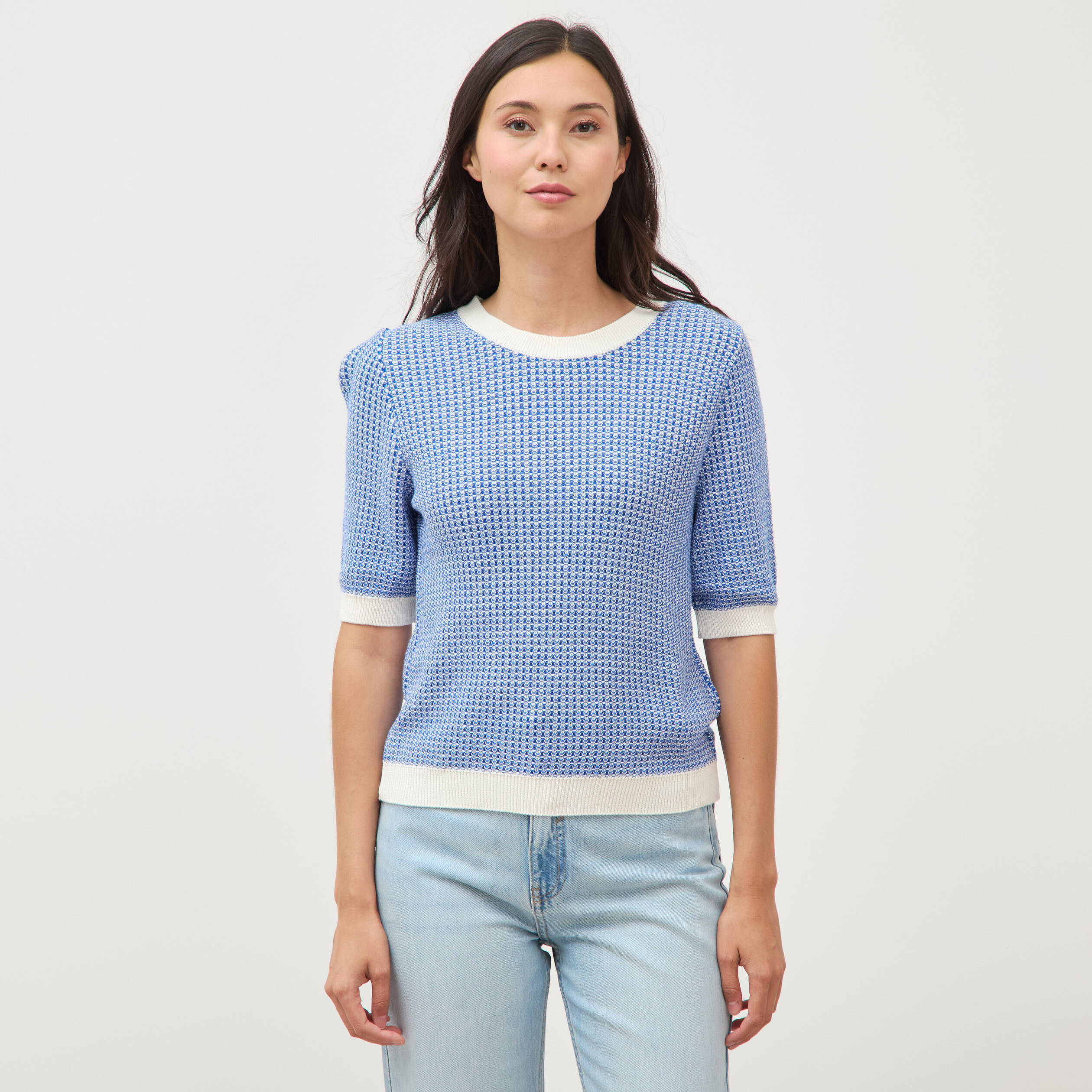 Pull droit court manches courtes bleu electrique femme