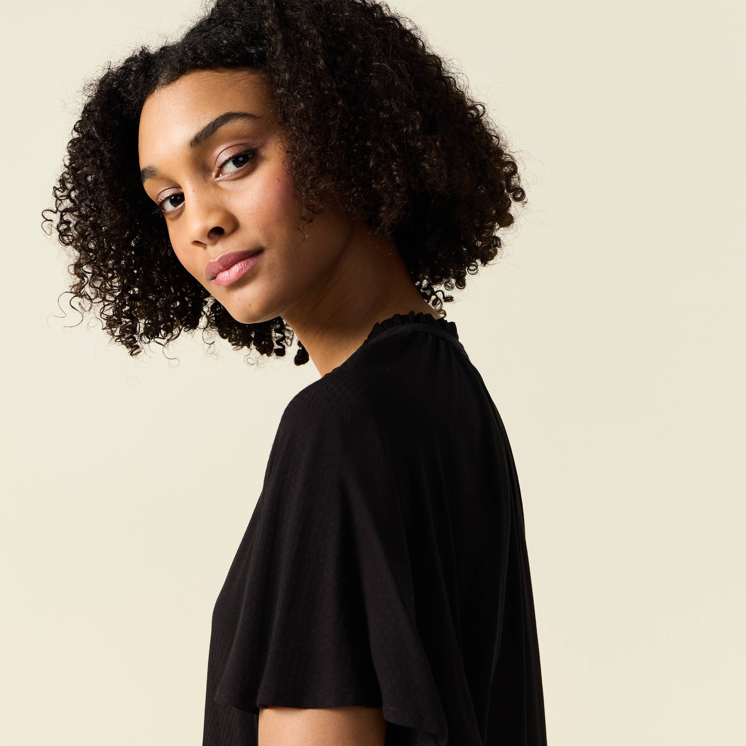 blouse manches courtes noir femme Blouse manches courtes noir femme