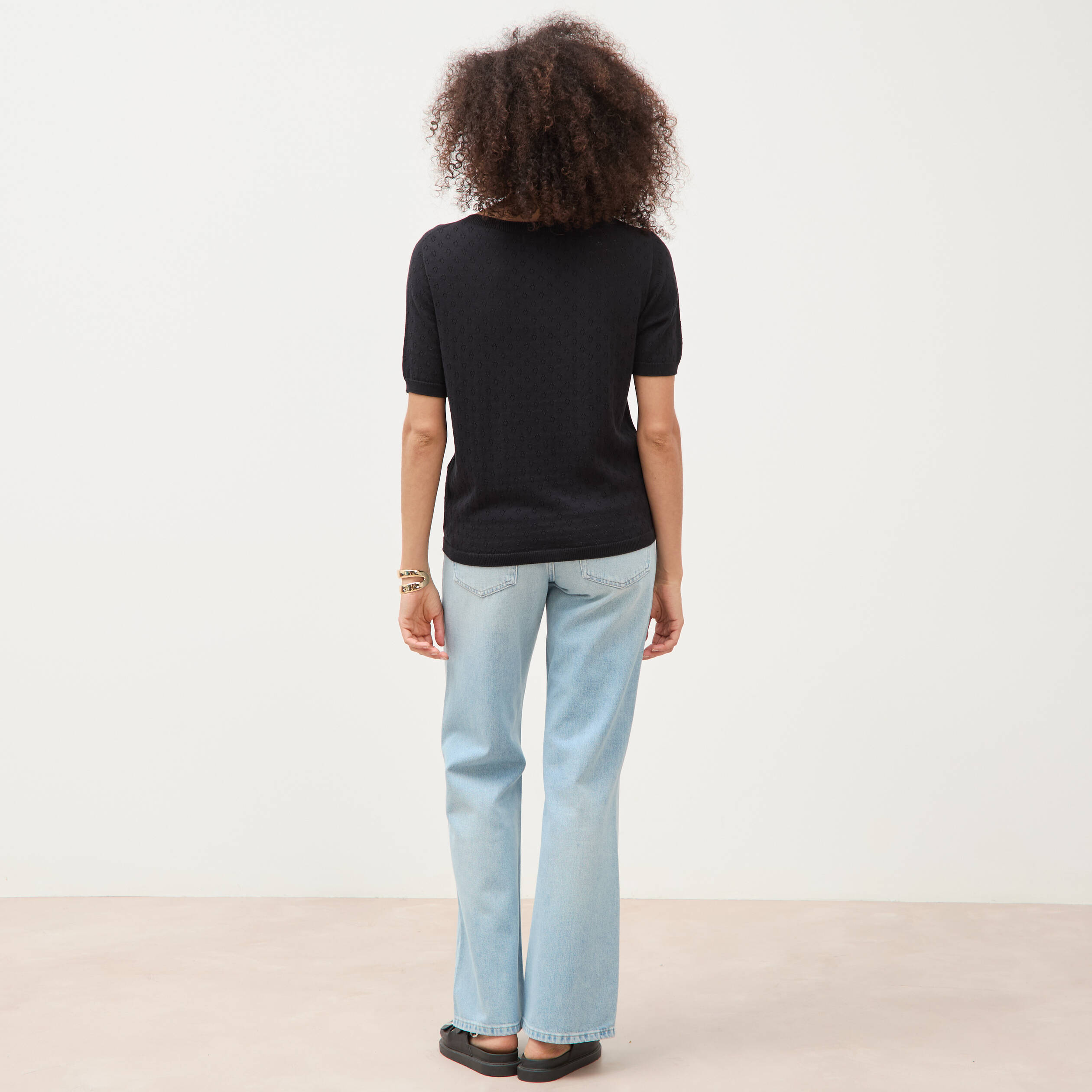 Pull col rond manches courtes noir femme