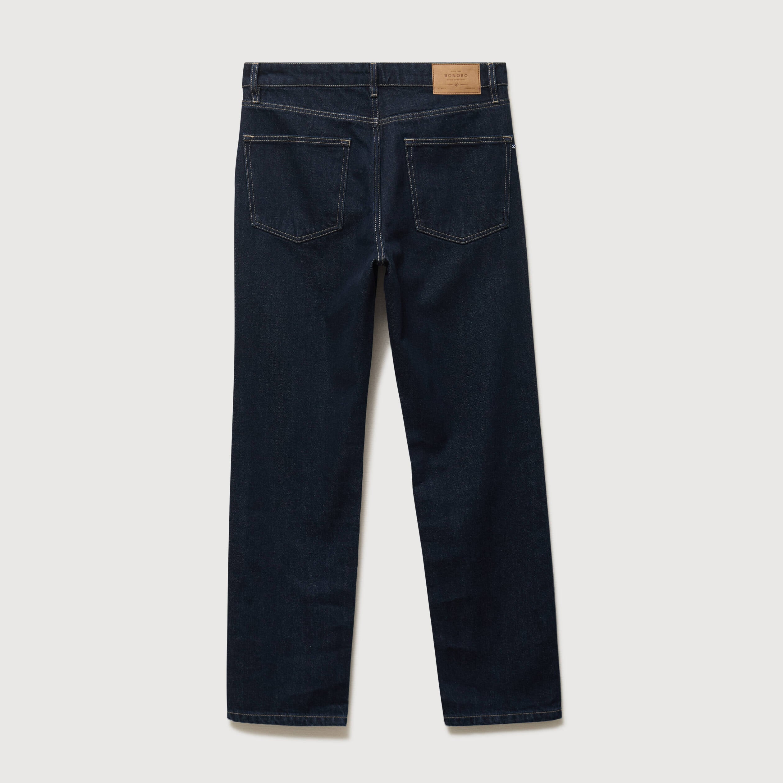 Jeans straight longueur 32 en coton denim brut rinse homme