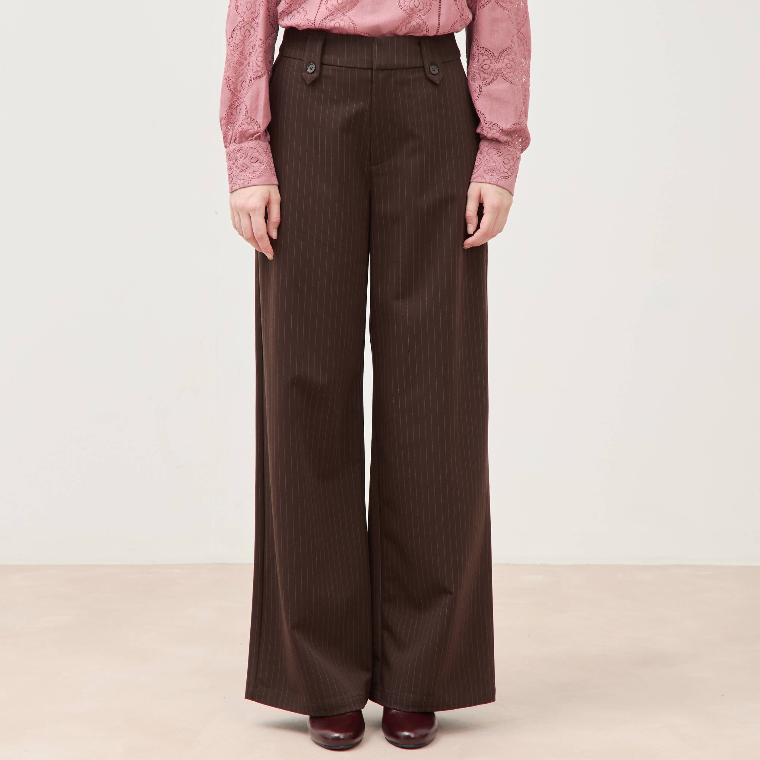 Pantalon large taille haute fluide marron fonc&eacute; femme