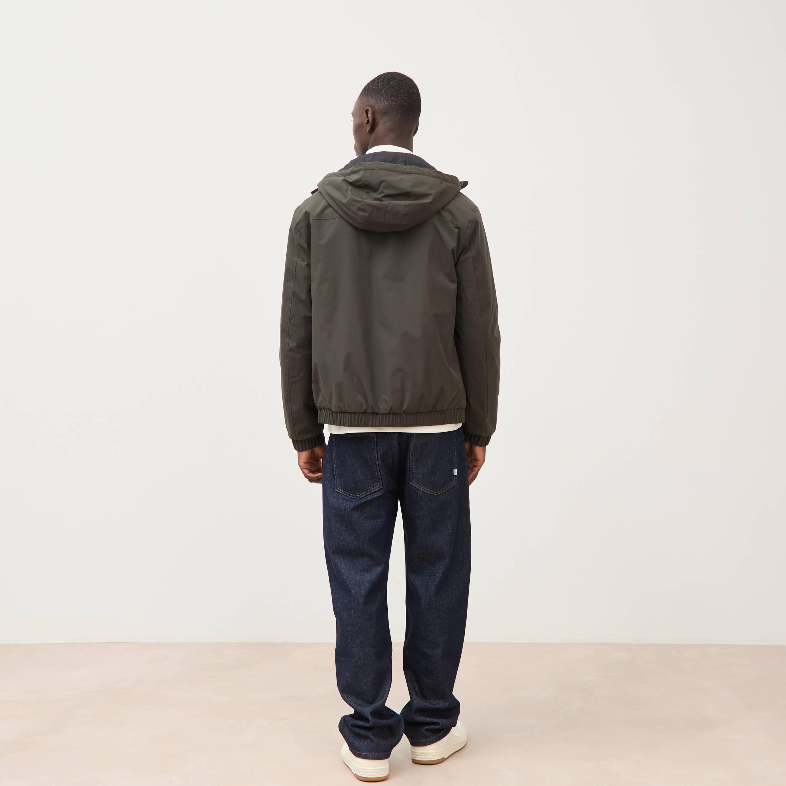 Parka coupe r&eacute;guli&egrave;re &agrave; capuche vert kaki homme