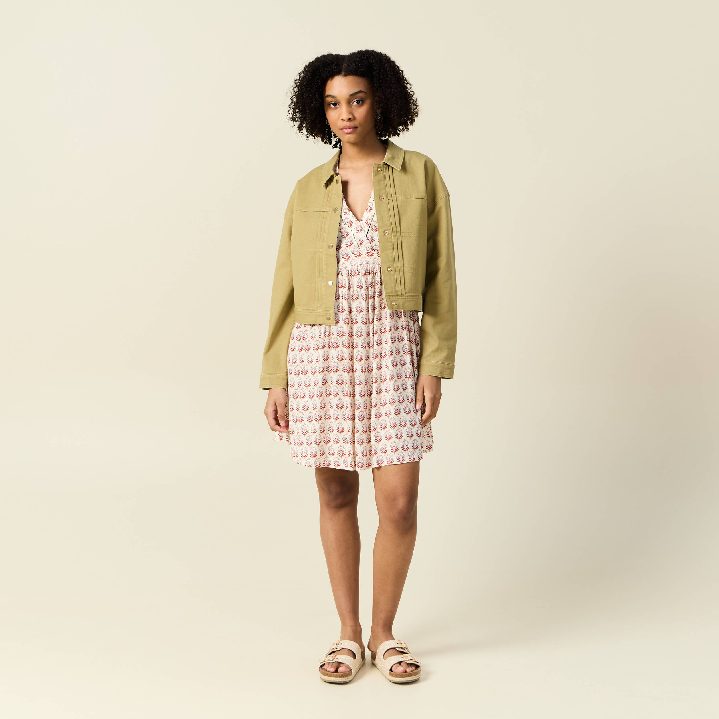 blouson boutonne vert olive femme Blouson boutonné vert olive femme
