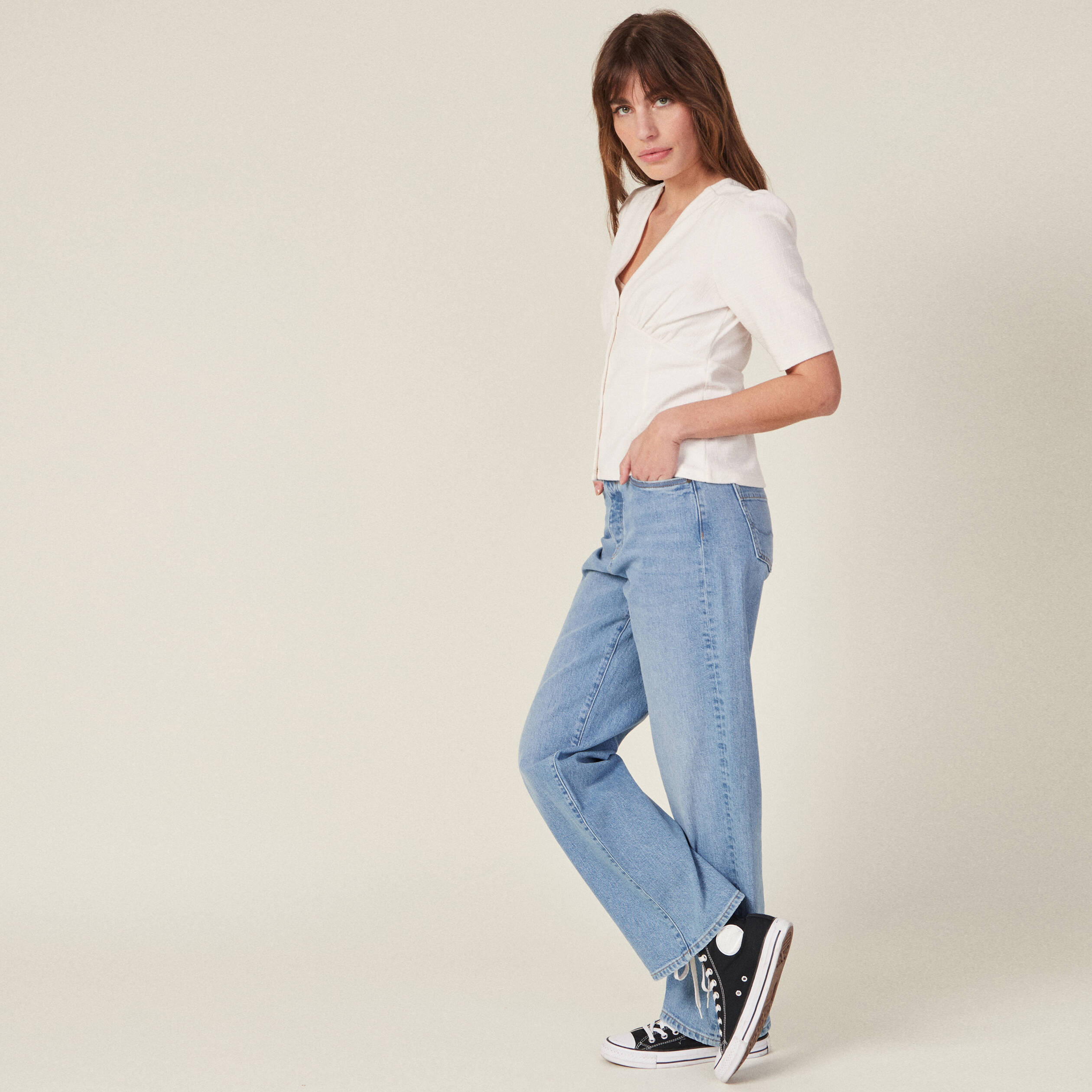 t shirt boutonne a manches courtes ecru femme T-shirt boutonné à manches courtes ecru femme