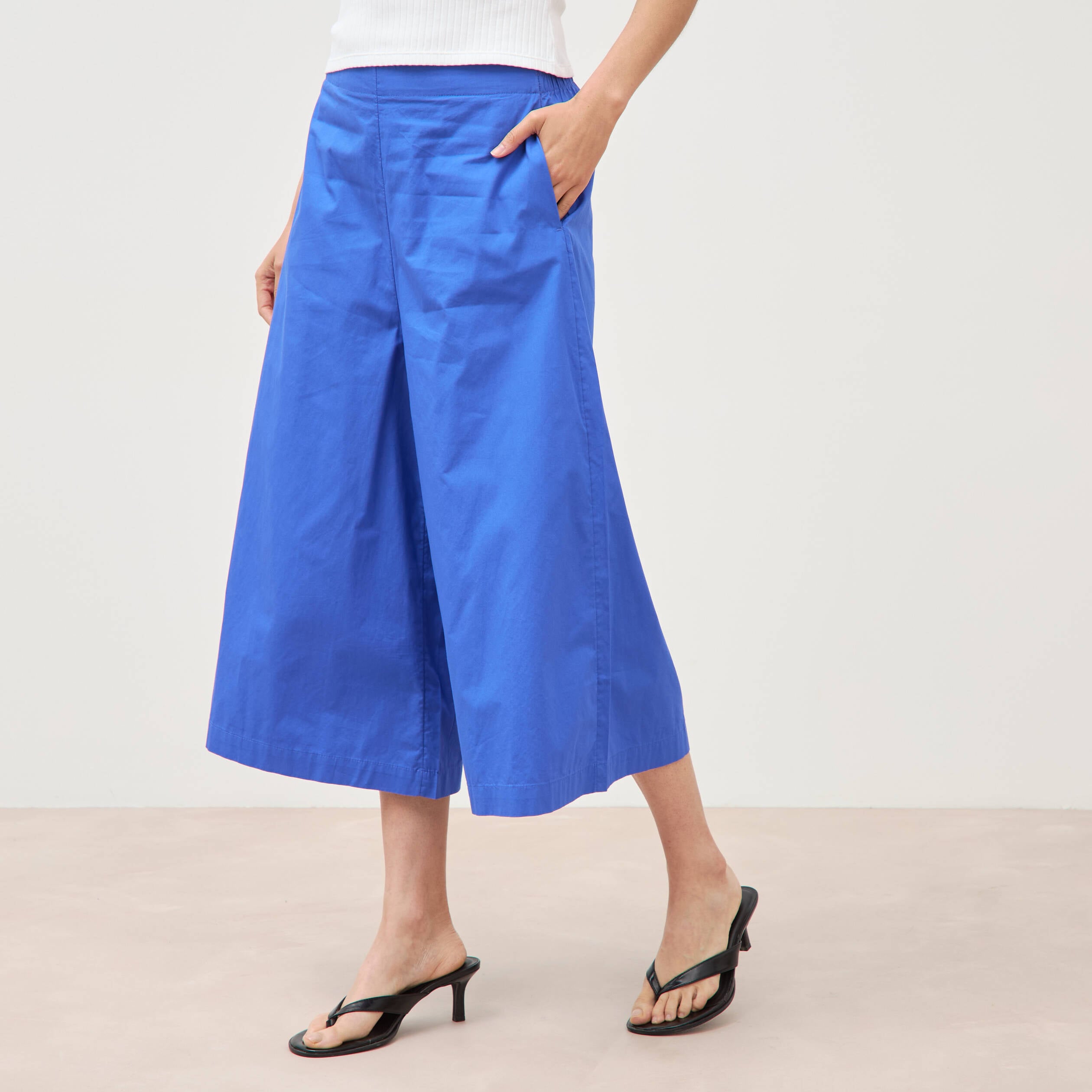 Pantalon large taille haute 3/4 en coton bleu electrique femme