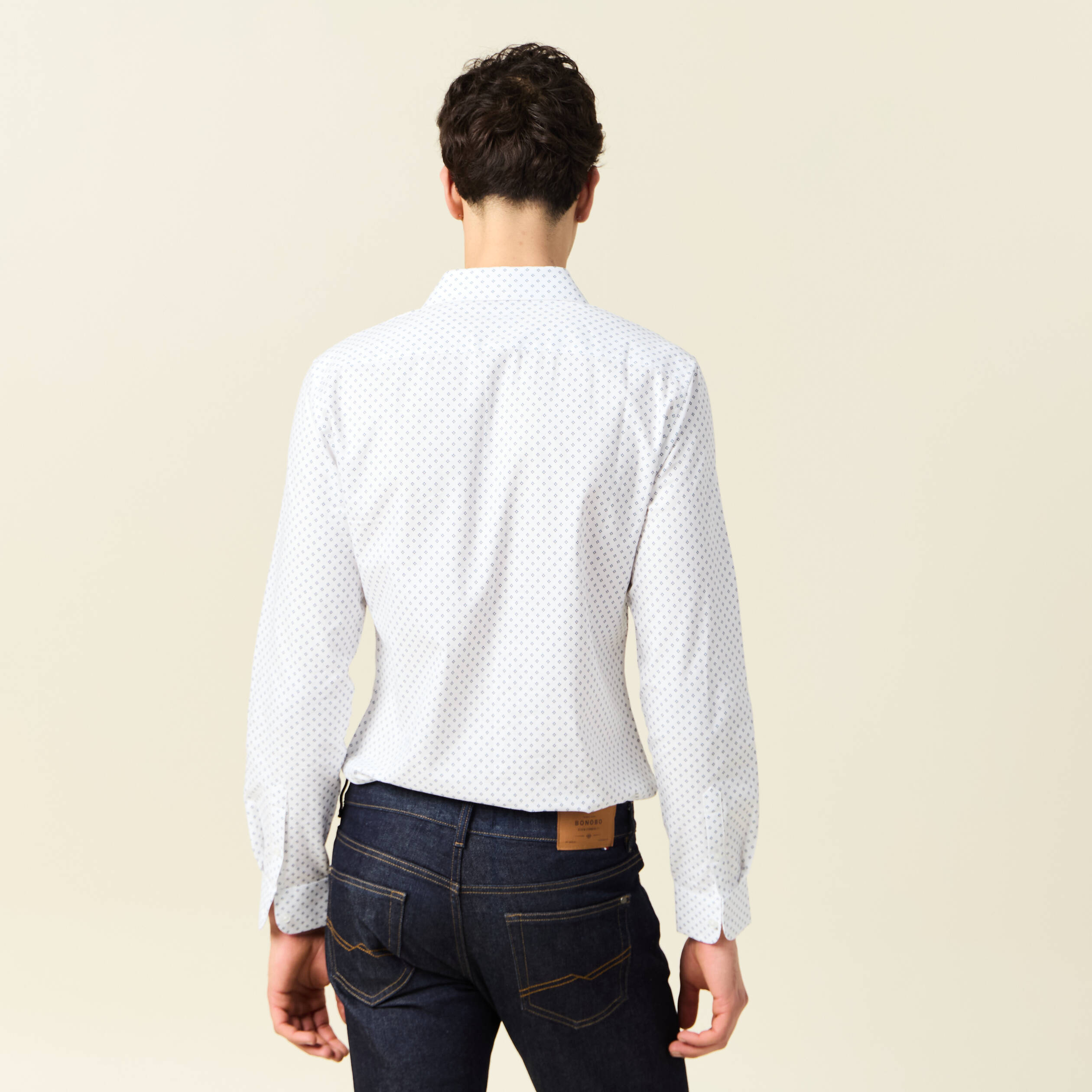 Chemise cintr&eacute;e en coton manches longues blanc homme