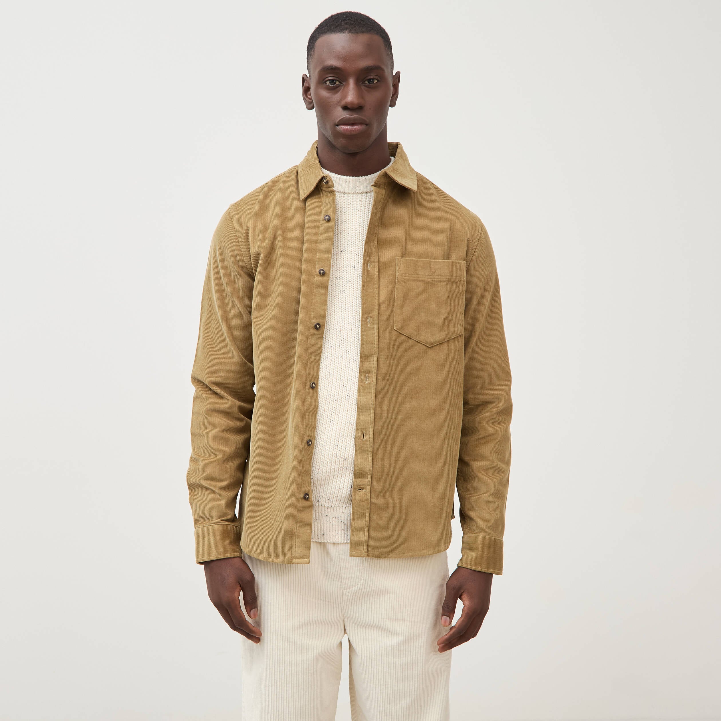 Chemise col classique en velours vert kaki homme