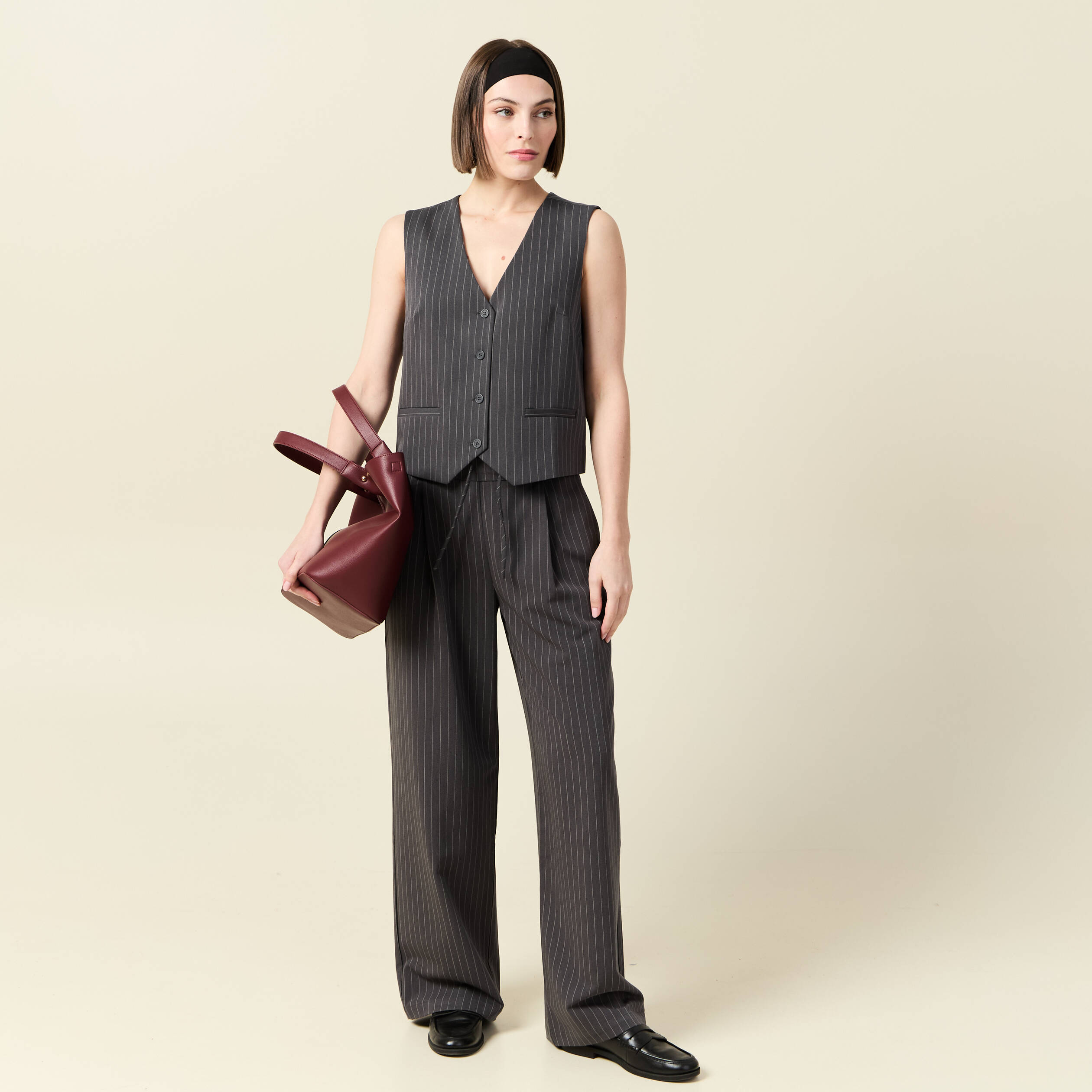 pantalon large ceinture tissu fluide gris femme Pantalon large ceinture tissu fluide gris femme