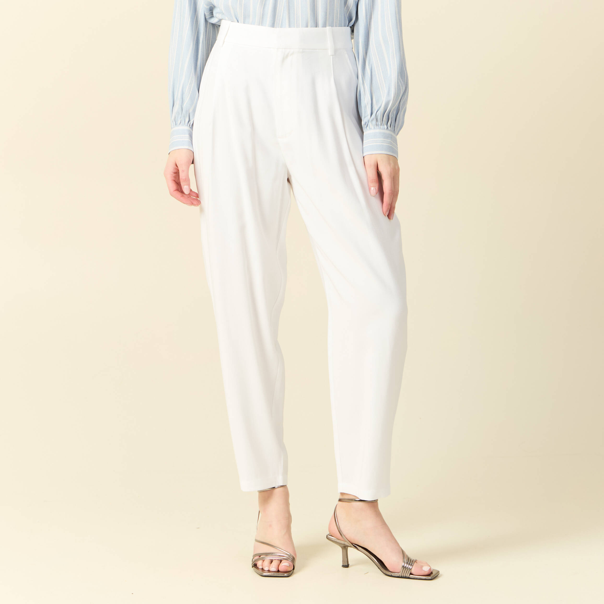 pantalon slouchy taille haute blanc femme Pantalon slouchy taille haute blanc femme