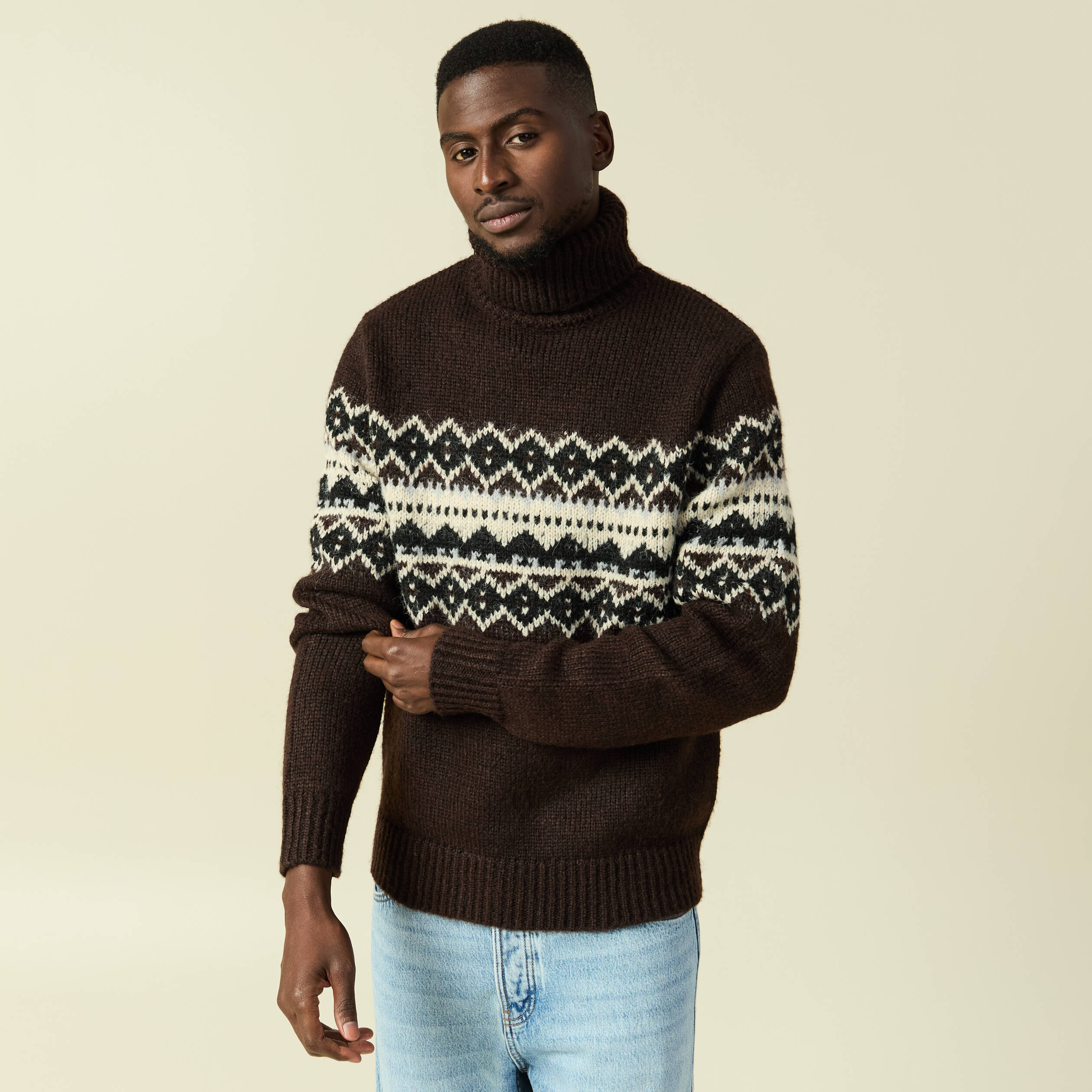 Pull moyenne maille col rond sable homme