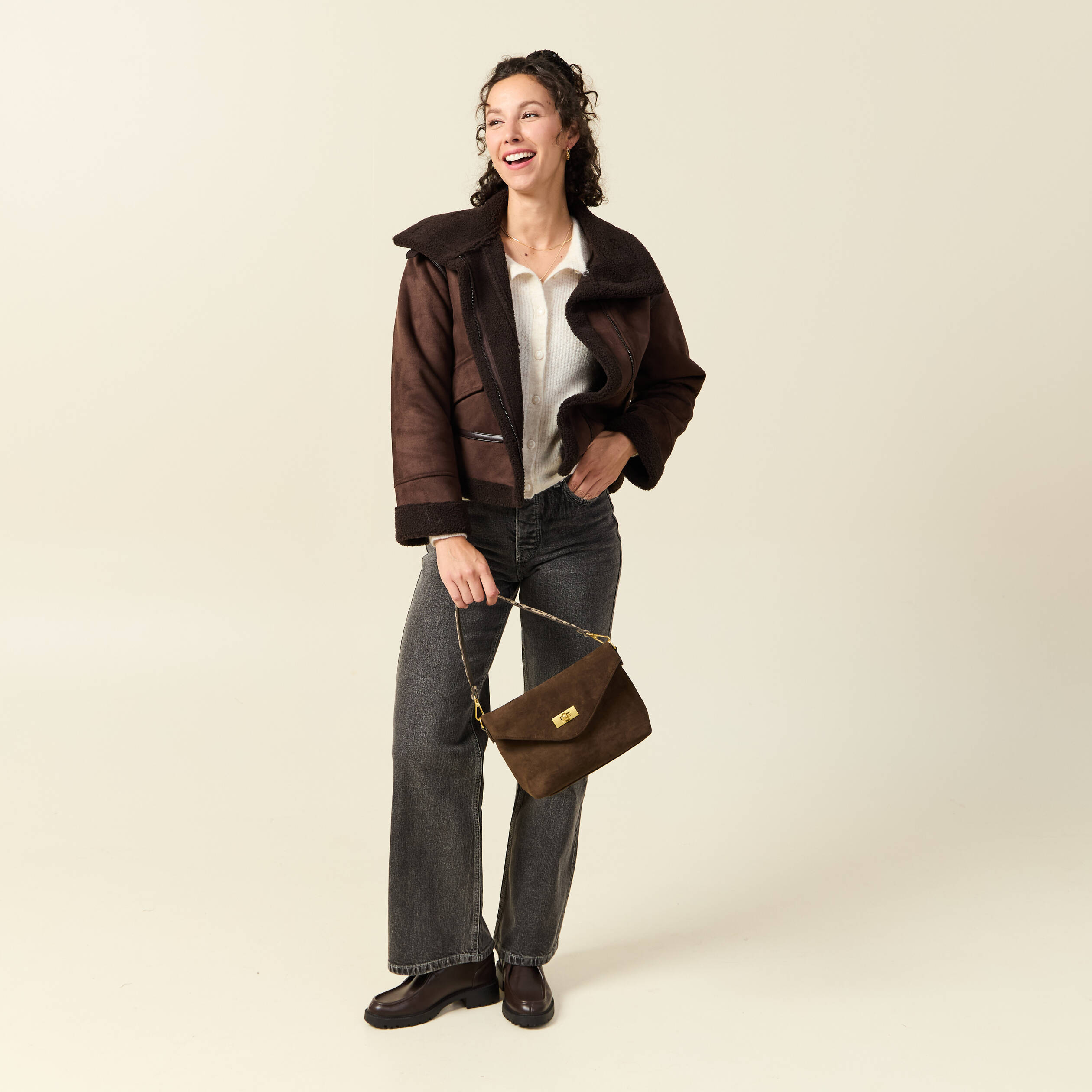 Bombardier court droit similicuir marron femme